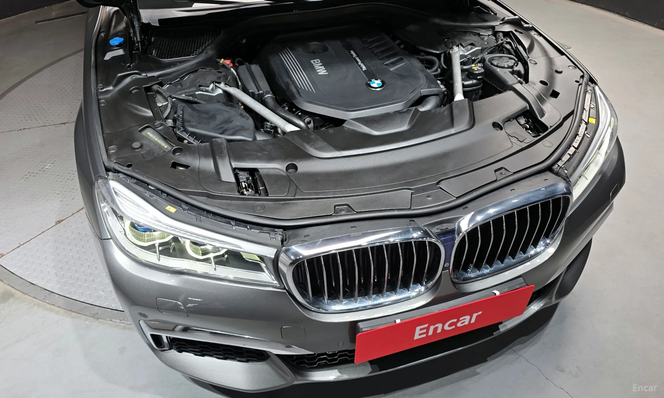 BMW 7 Series (G11) превью 6