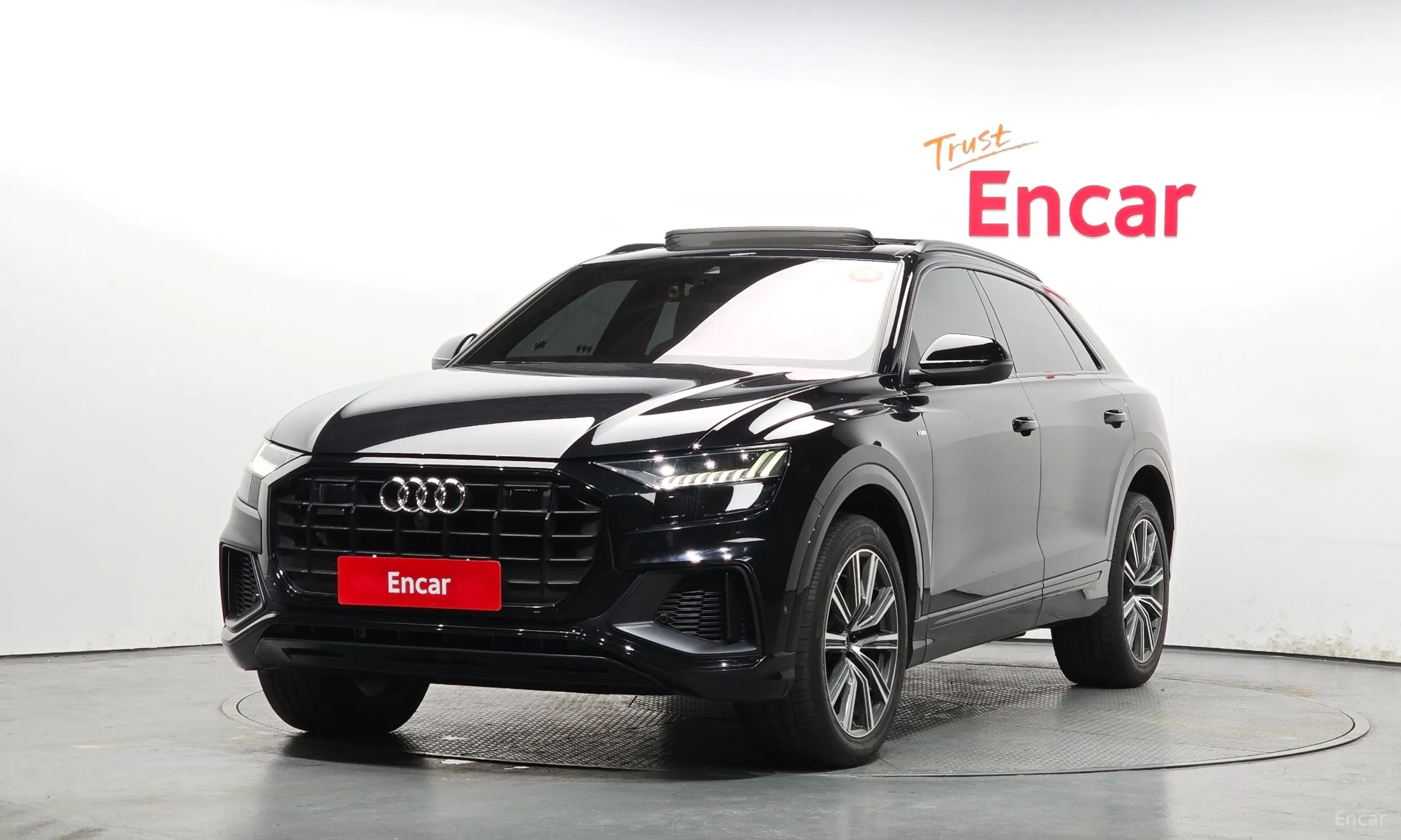 Audi Q8 (4M)