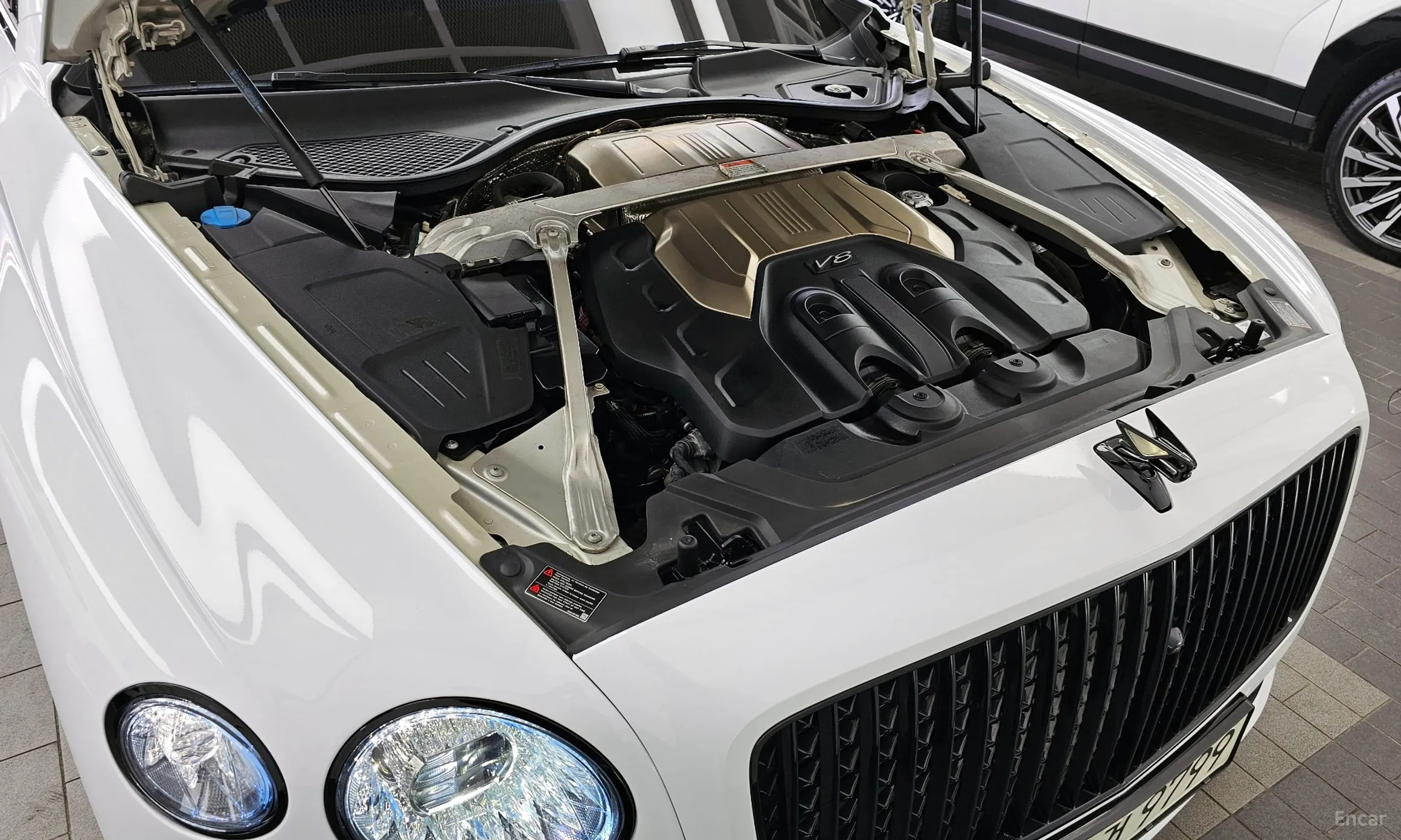 Bentley Flying Spur 3rd Generation превью 6