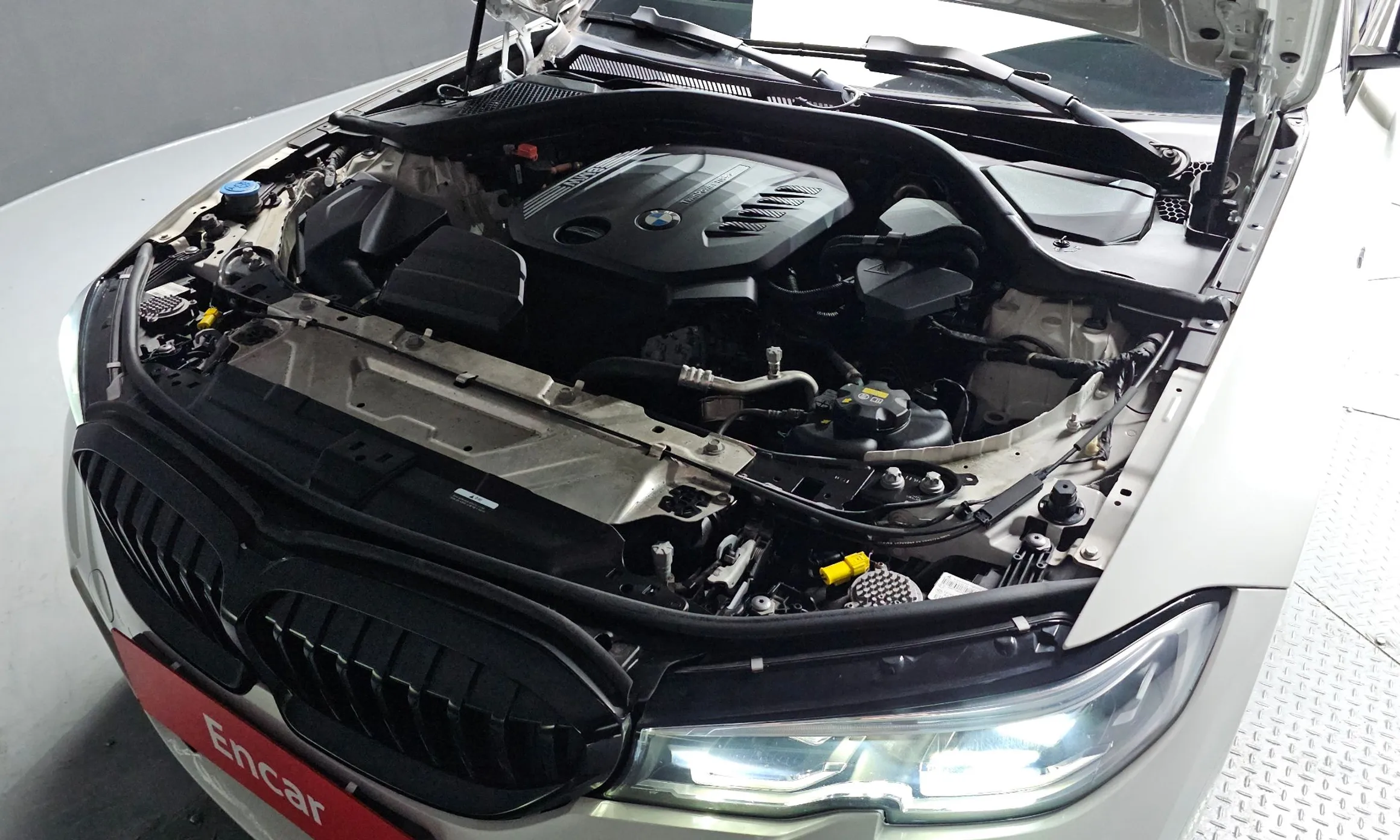 BMW 3 Series (G20) превью 6