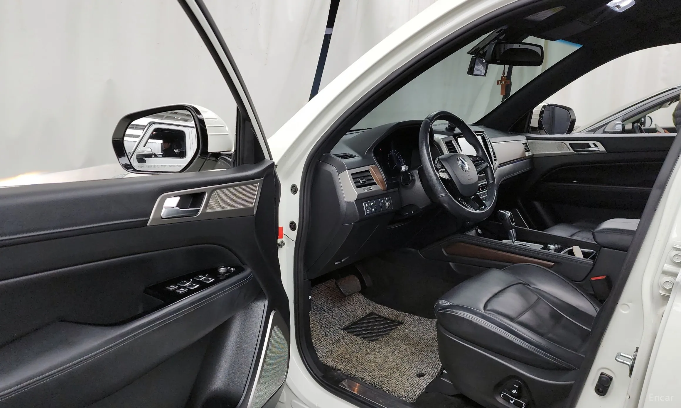 KG Mobility (SsangYong) G4 Rexton превью 10
