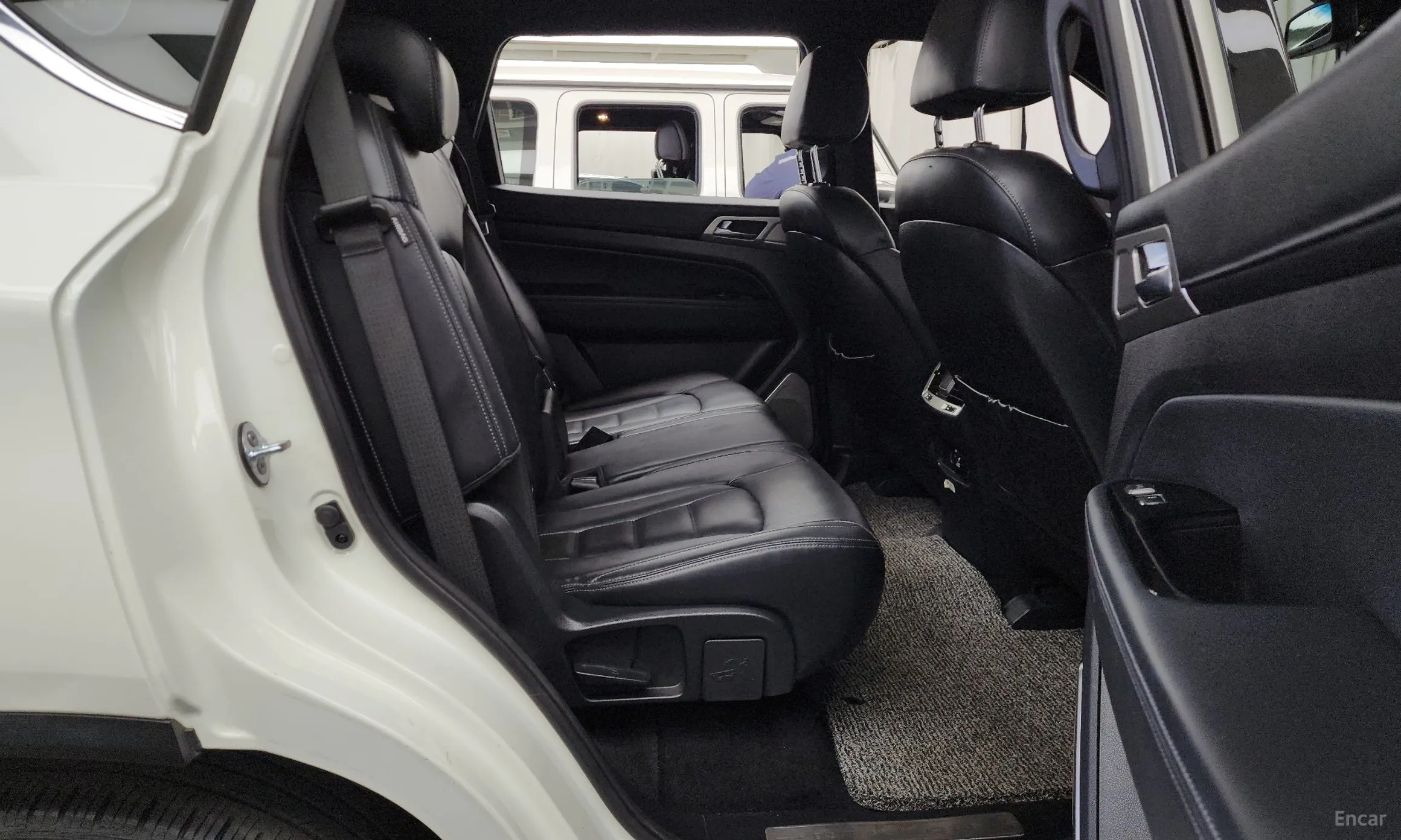 KG Mobility (SsangYong) G4 Rexton превью 12