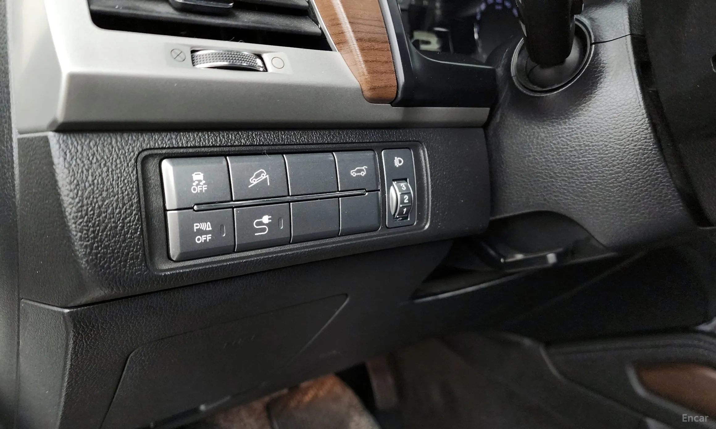KG Mobility (SsangYong) G4 Rexton превью 16