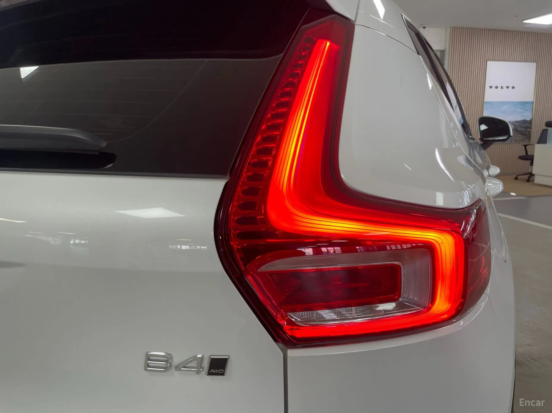 Volvo XC40 превью 16