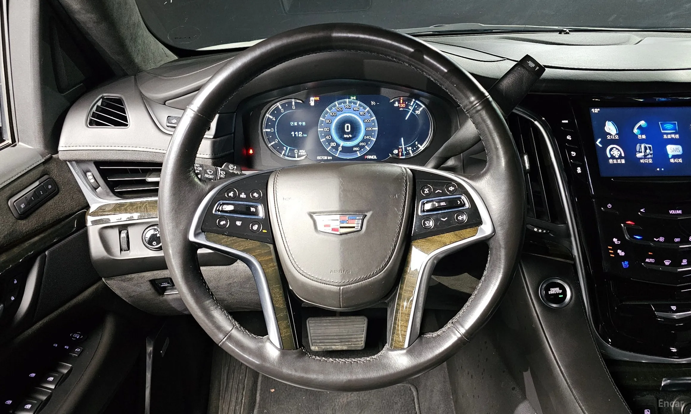 Cadillac Escalade превью 13