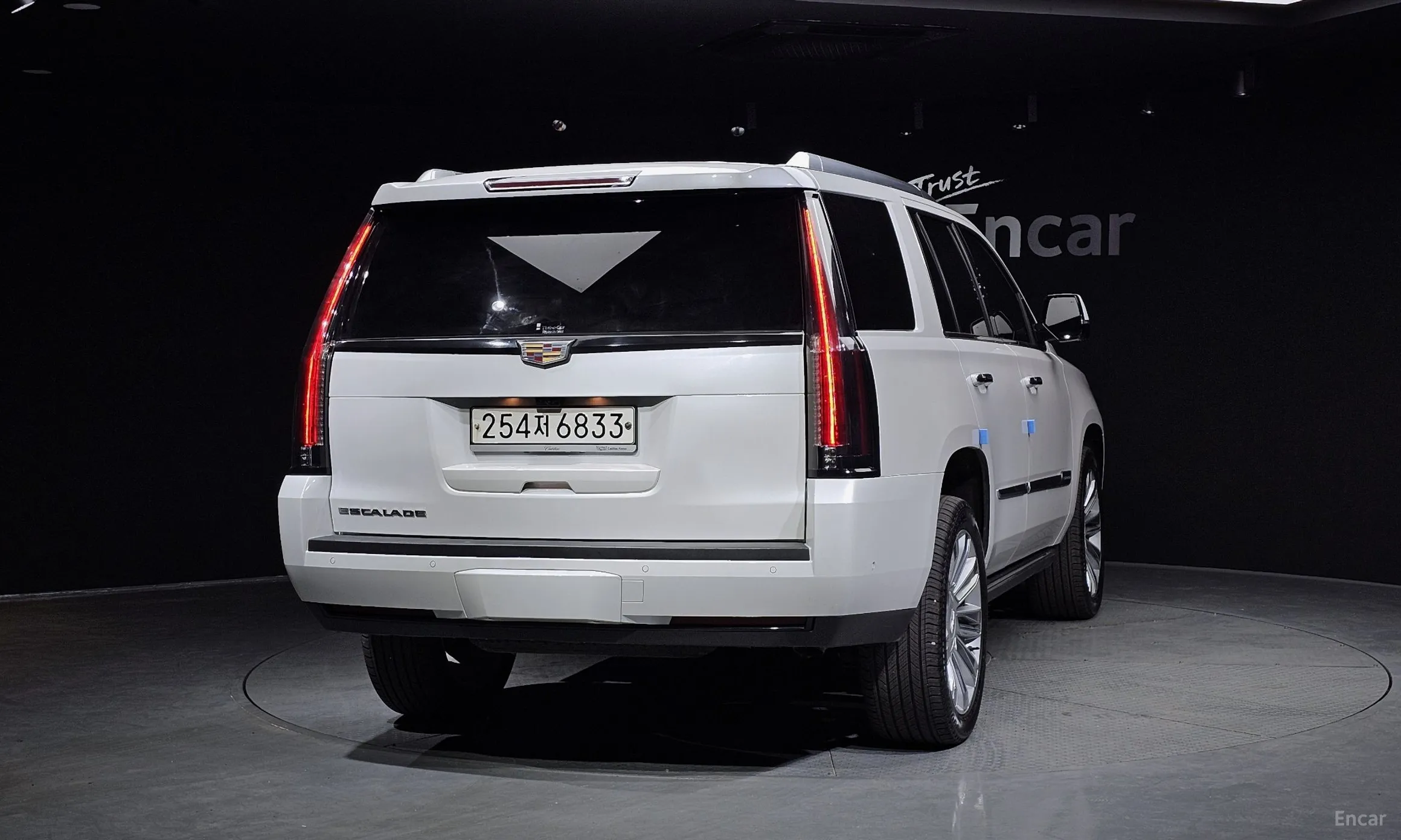 Cadillac Escalade превью 4