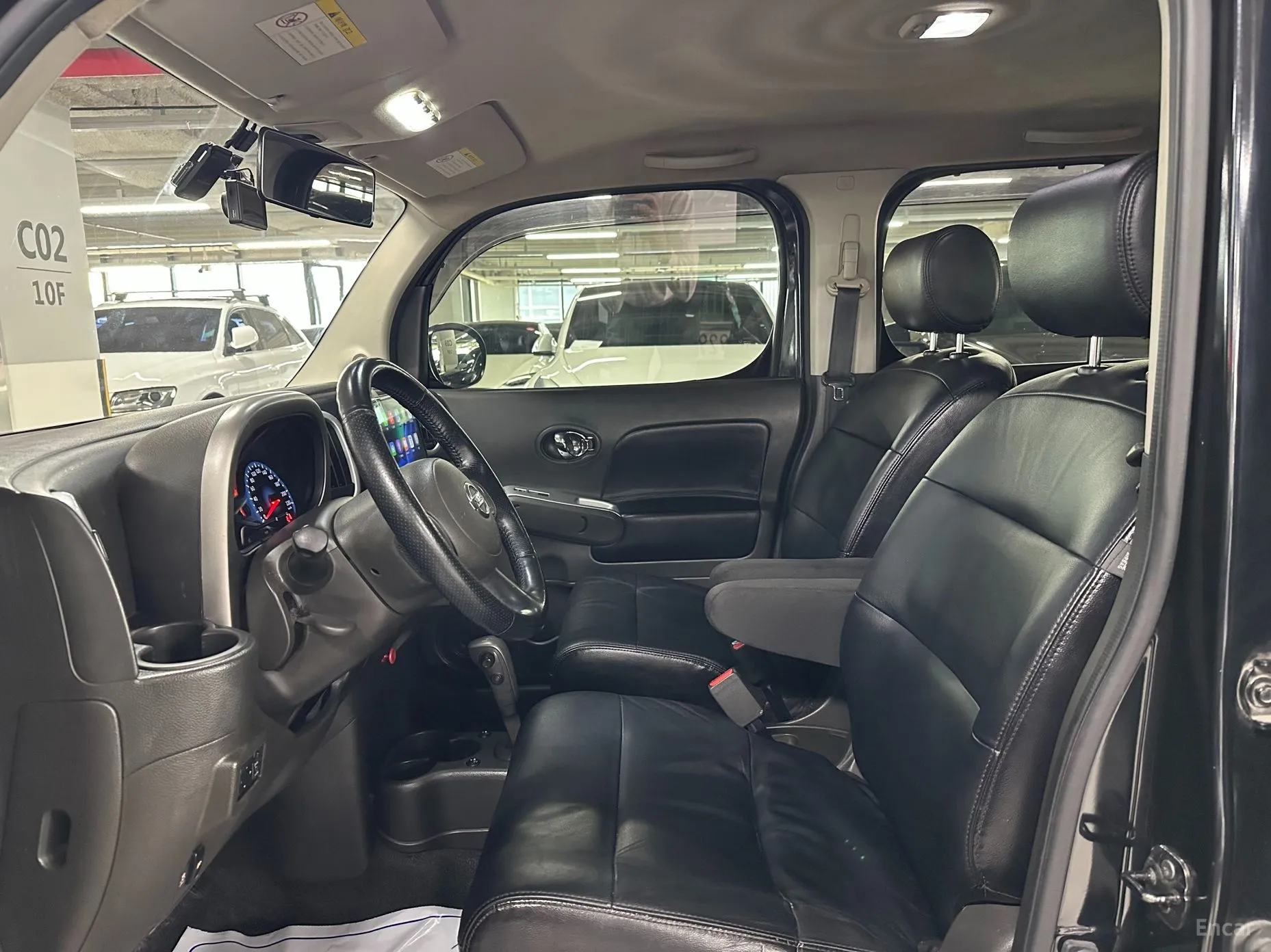 Nissan Cube превью 8