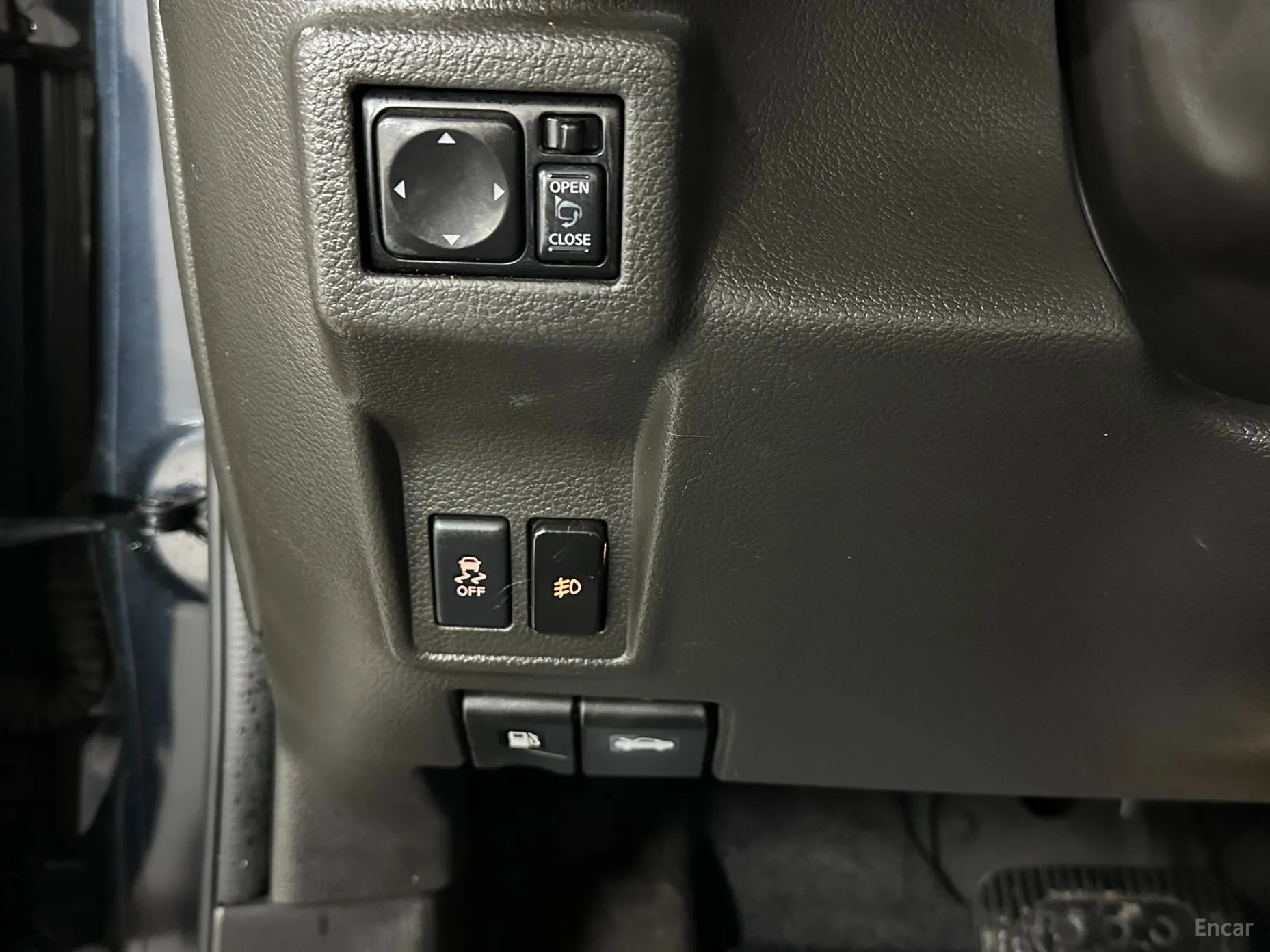 Nissan Cube превью 9