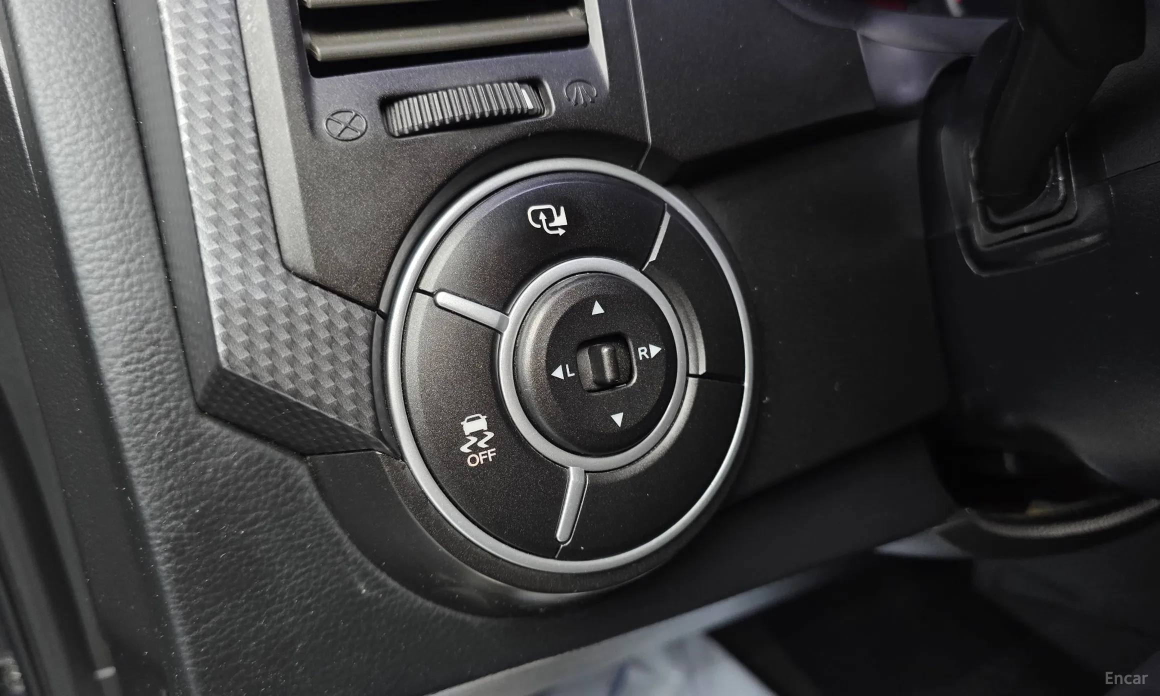 KG Mobility (SsangYong) Korando Sports превью 17