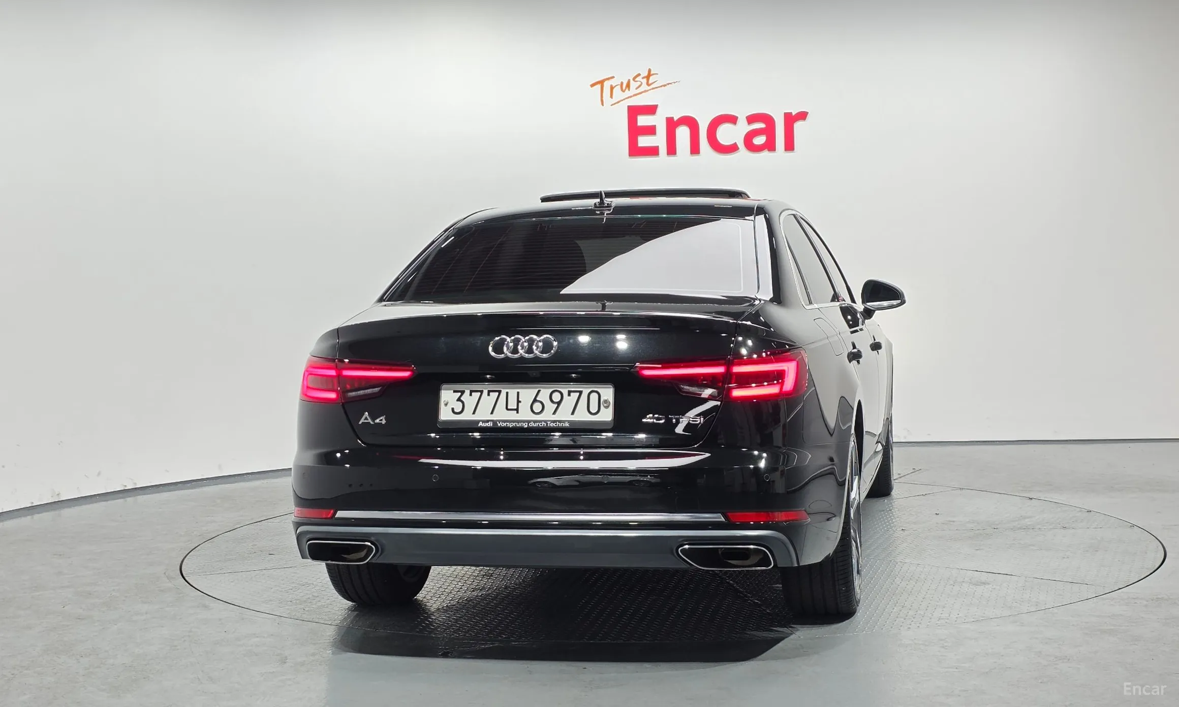 Audi A4 (B9) превью 4