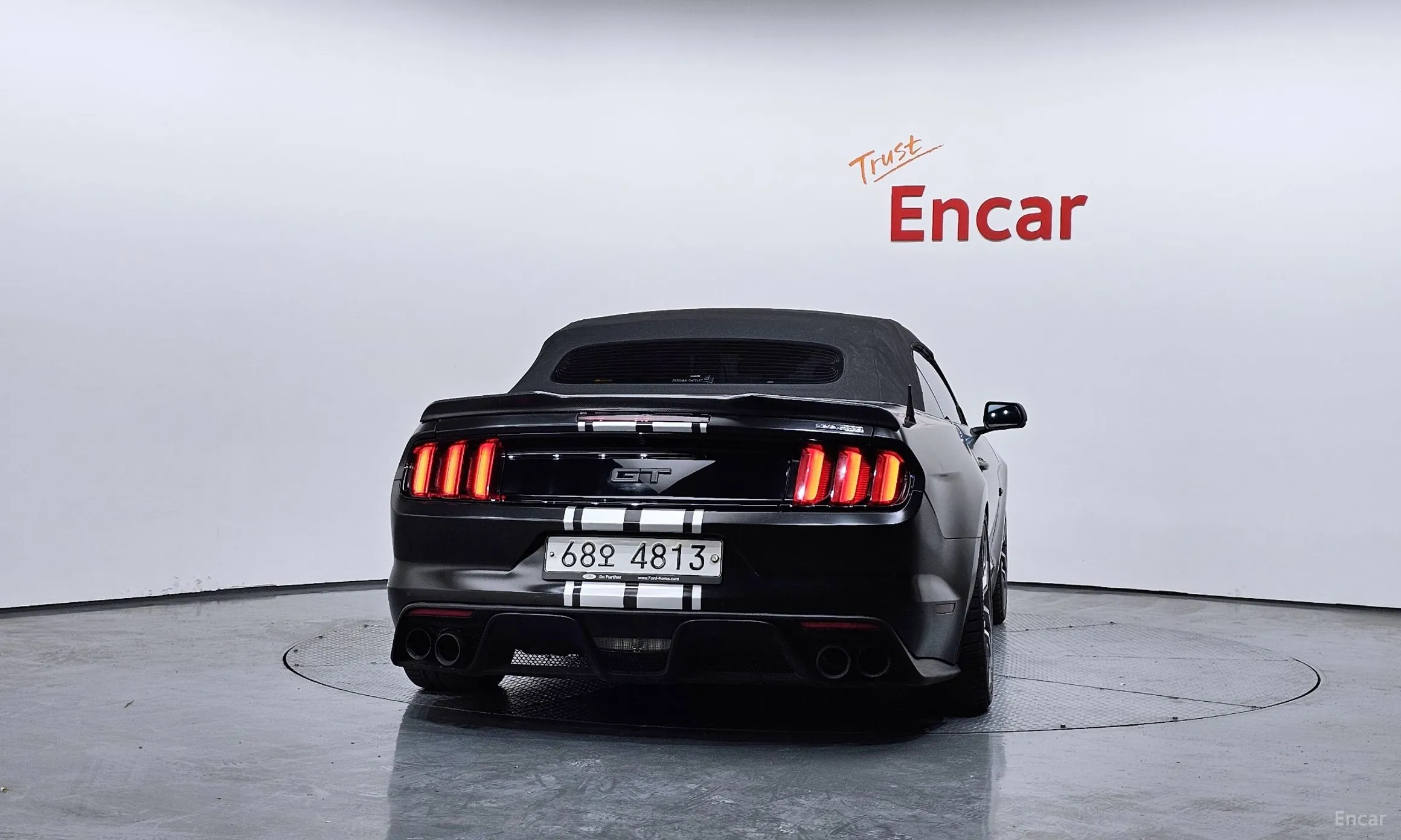 Ford Mustang превью 4