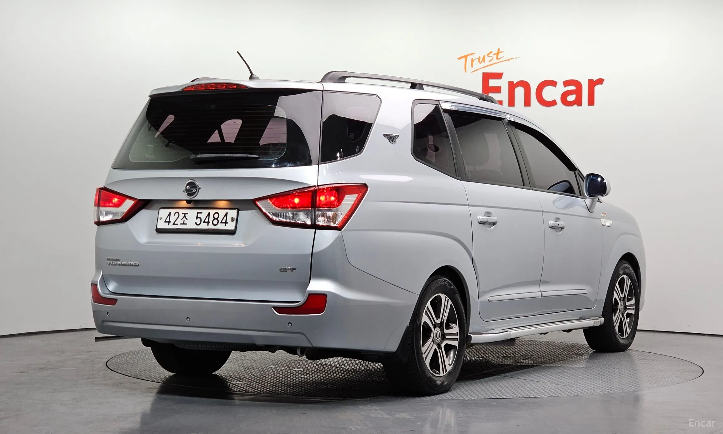 KG Mobility (SsangYong) Korando Turismo превью 2