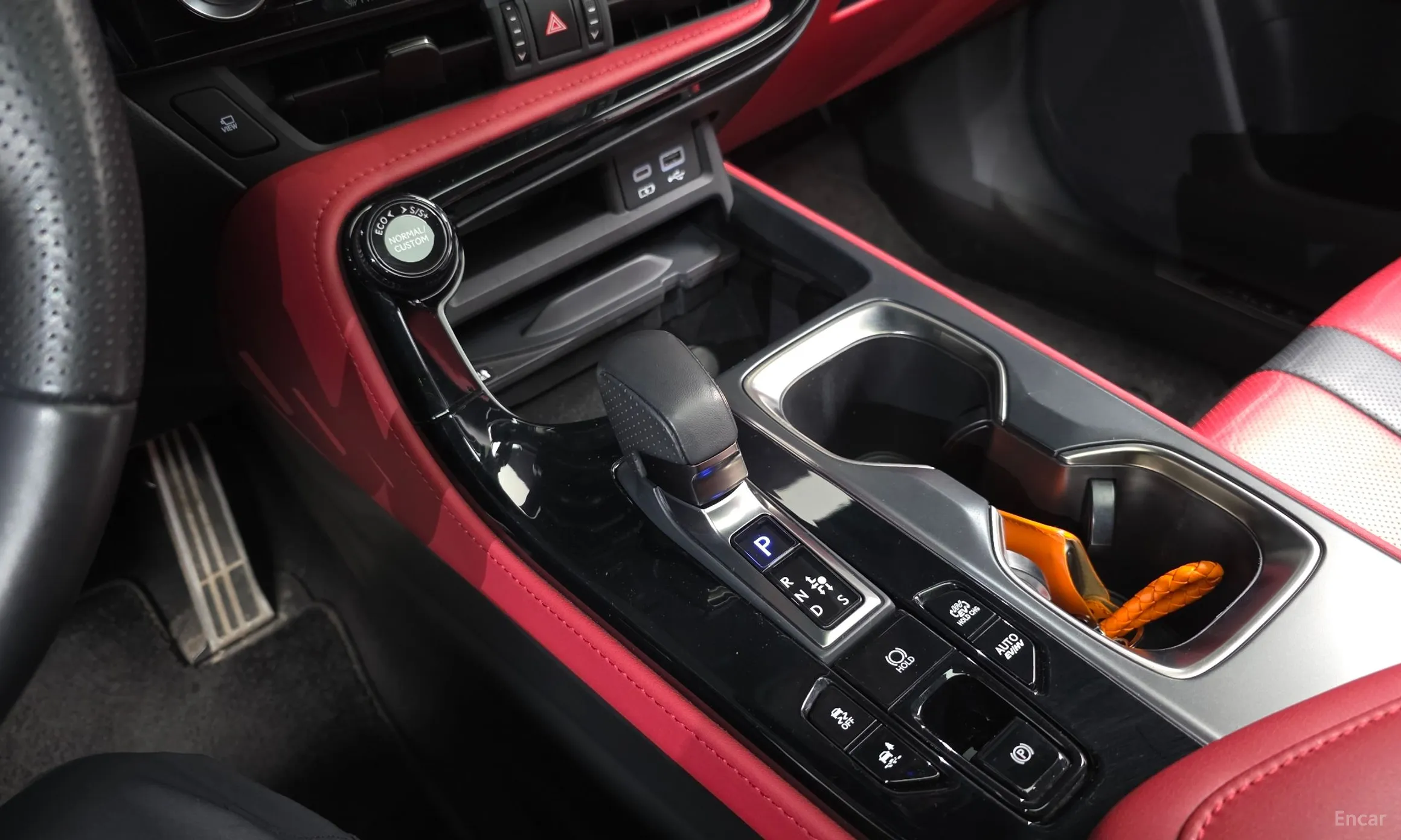 Lexus NX450h + 2nd Gen превью 9