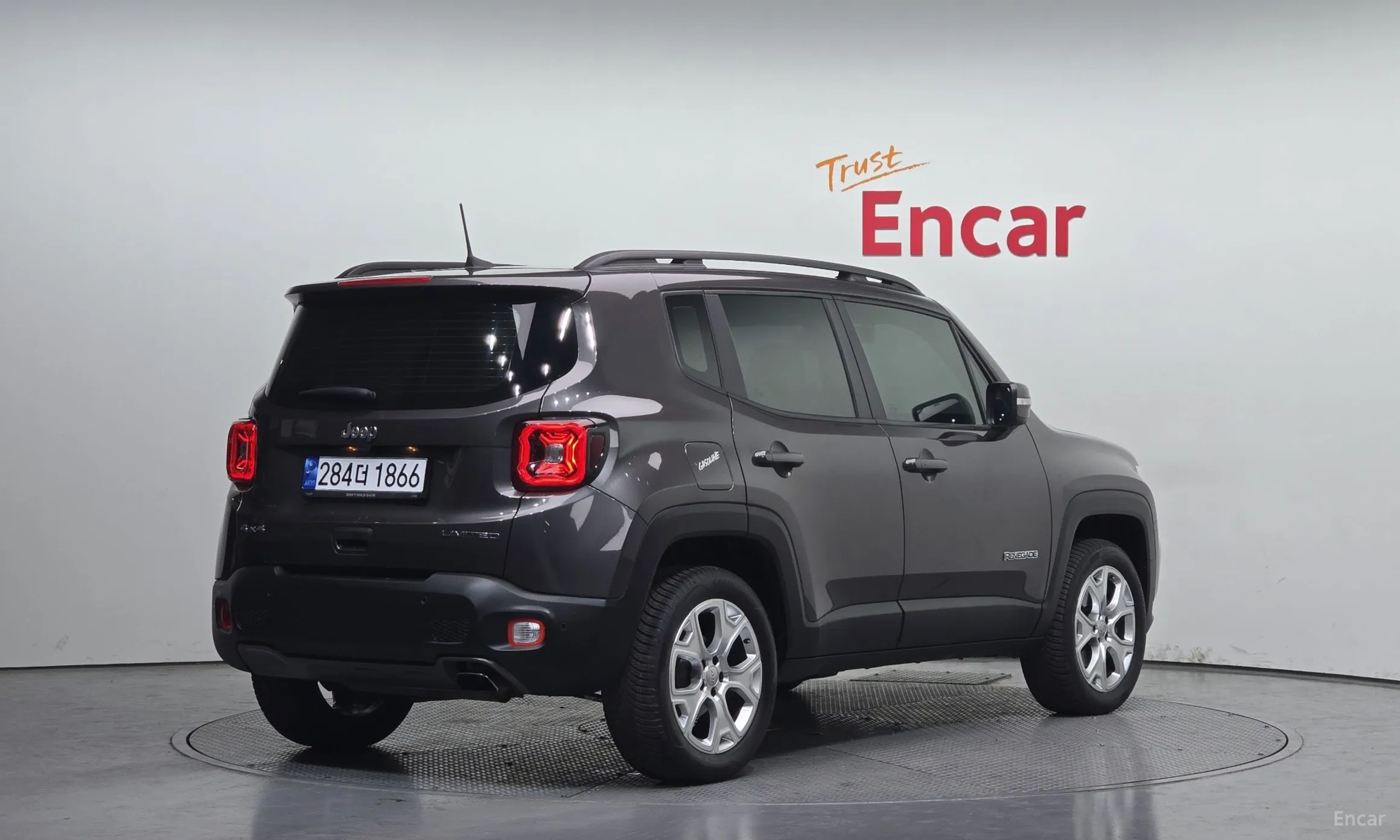 Jeep Renegade превью 2