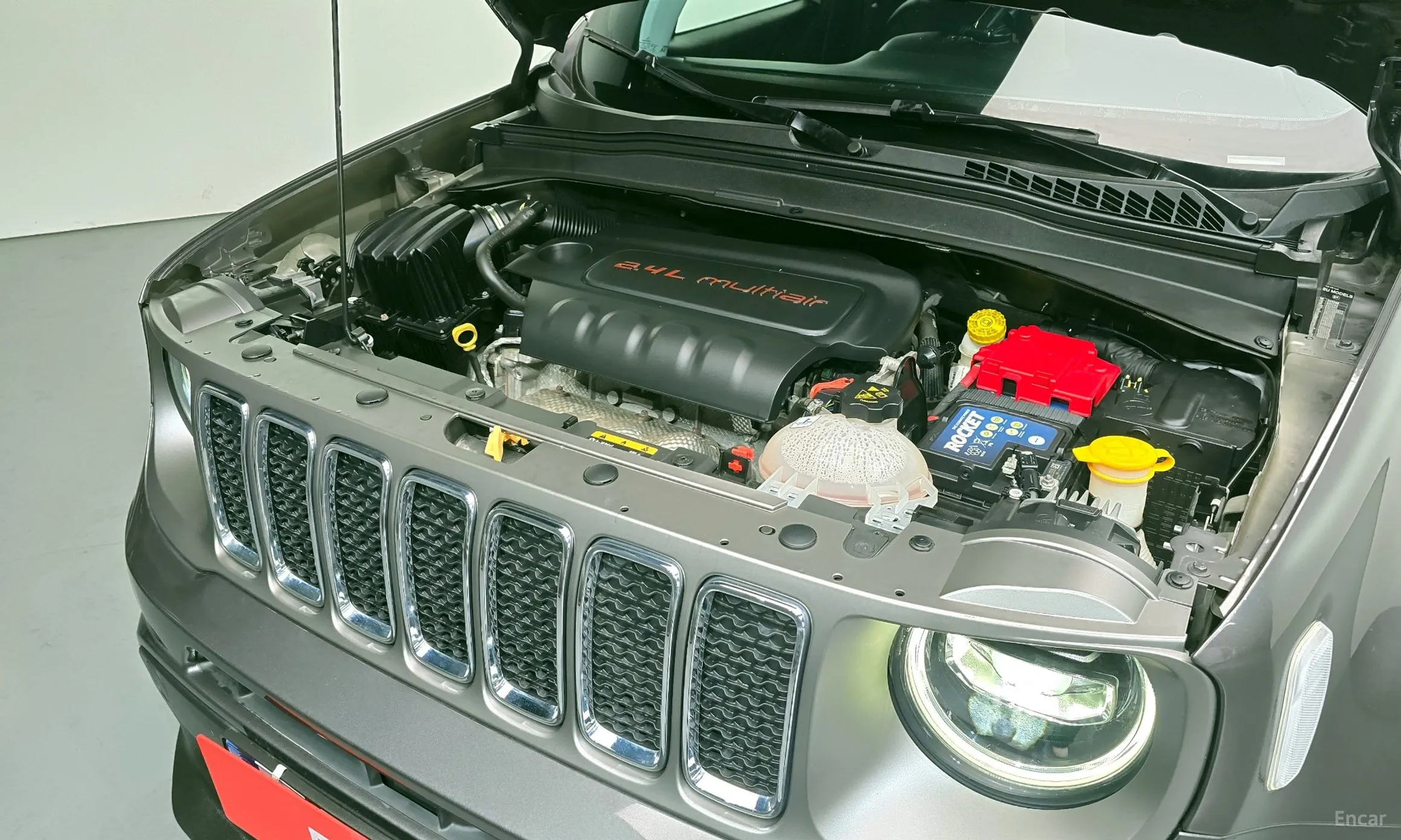 Jeep Renegade превью 6