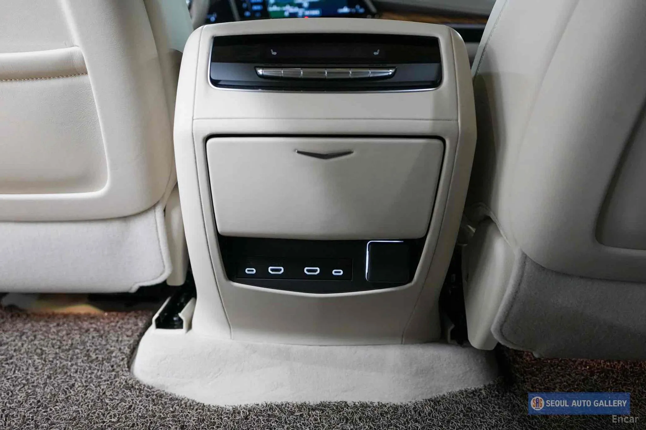 Cadillac Escalade 5th Generation превью 20