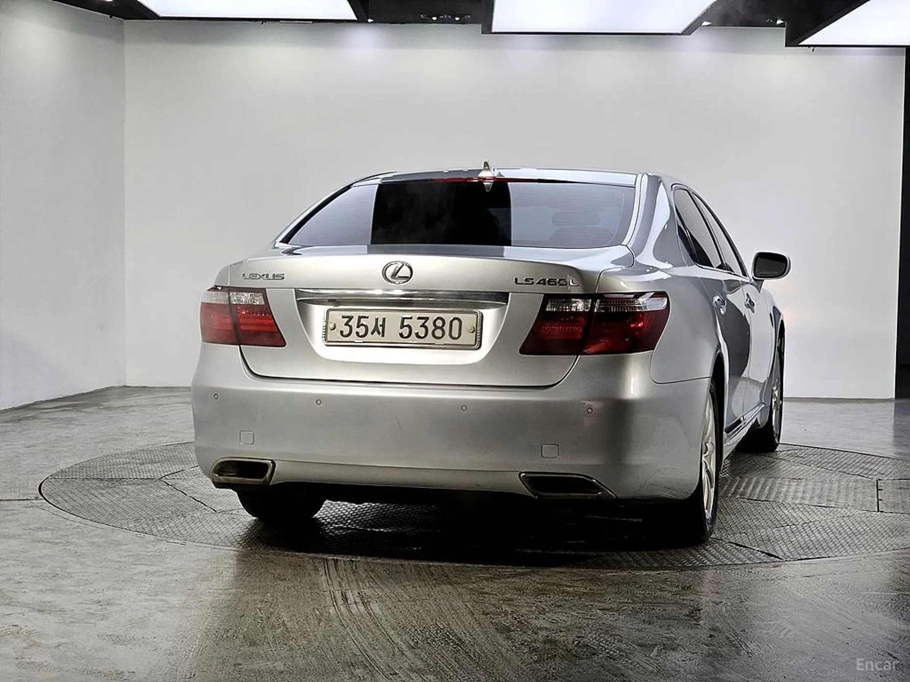 Lexus LS460L превью 3
