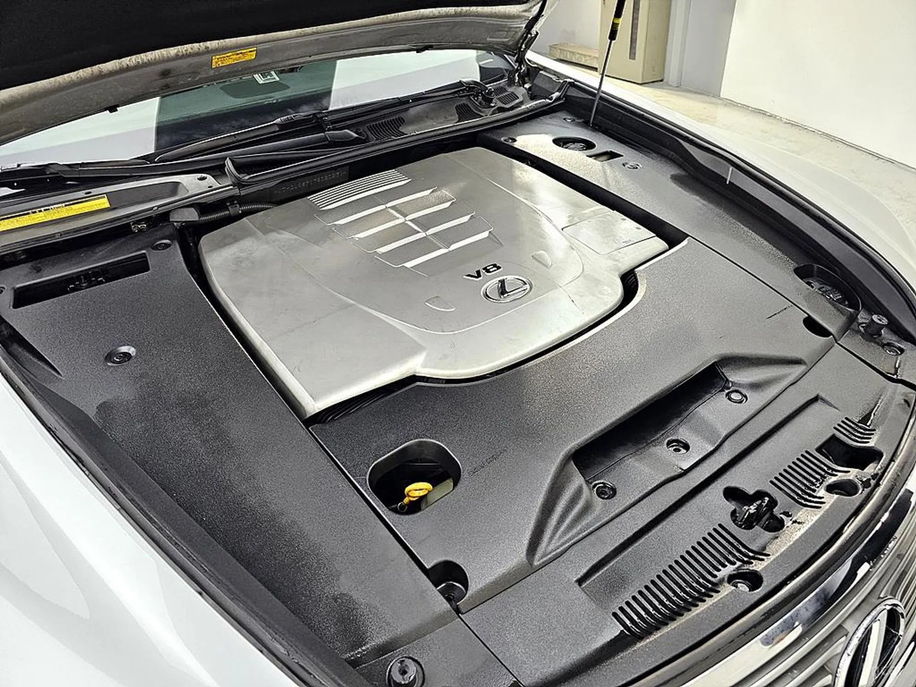Lexus LS460L превью 6
