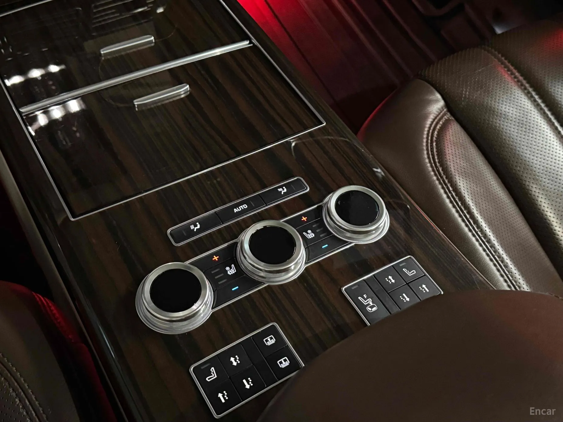 Land Rover Range Rover 4th Generation превью 13