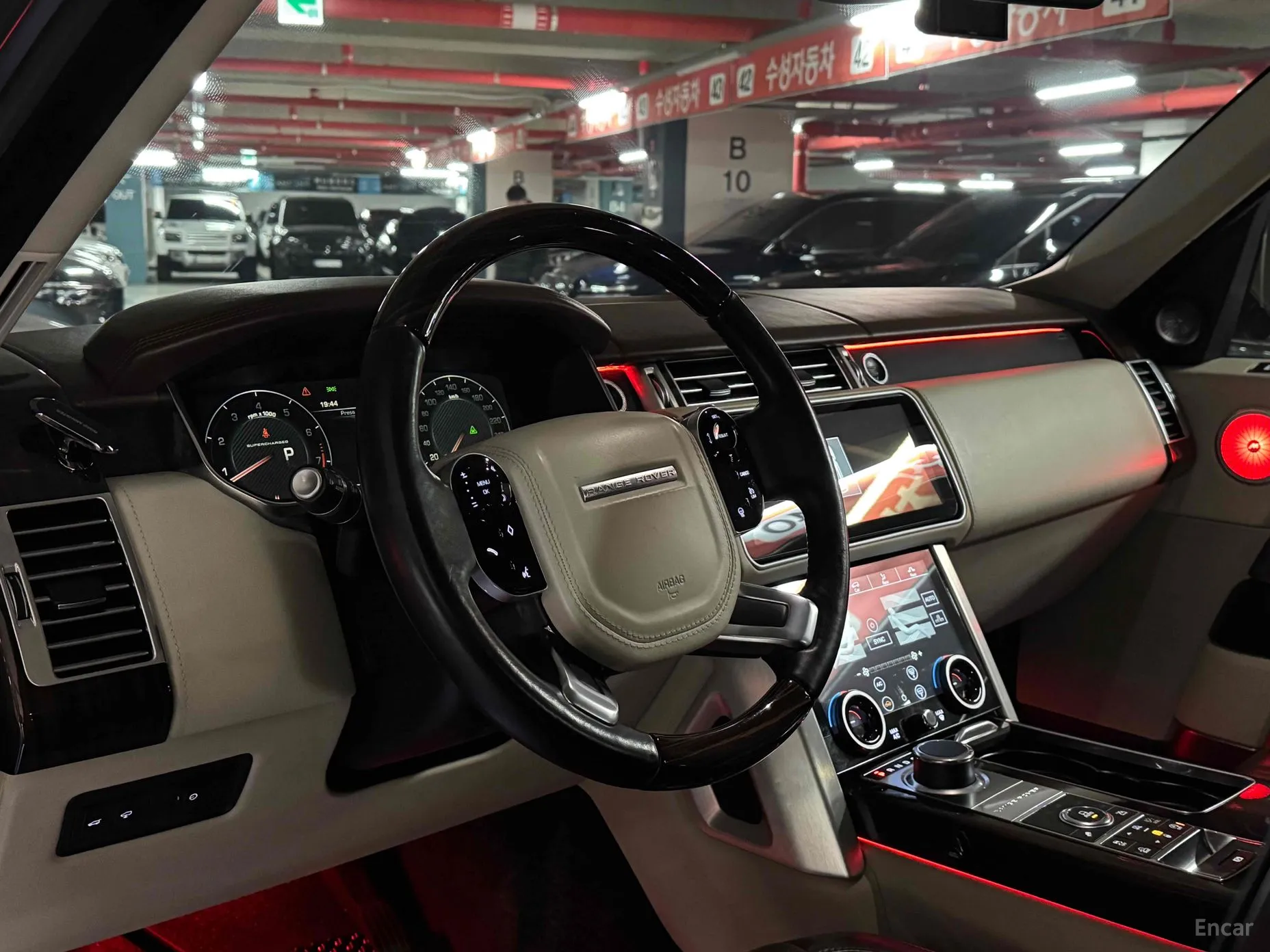 Land Rover Range Rover 4th Generation превью 9
