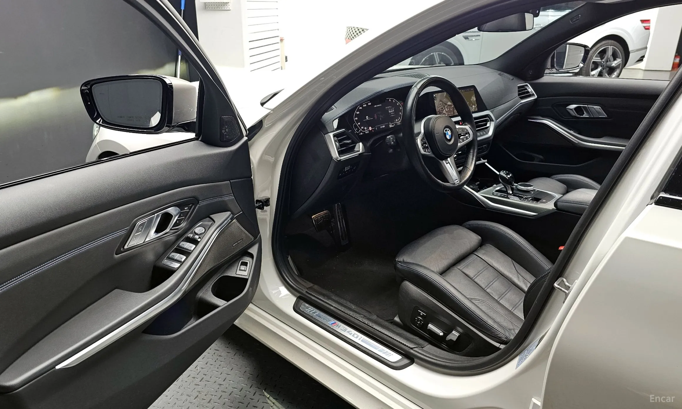 BMW 3 Series (G20) превью 10