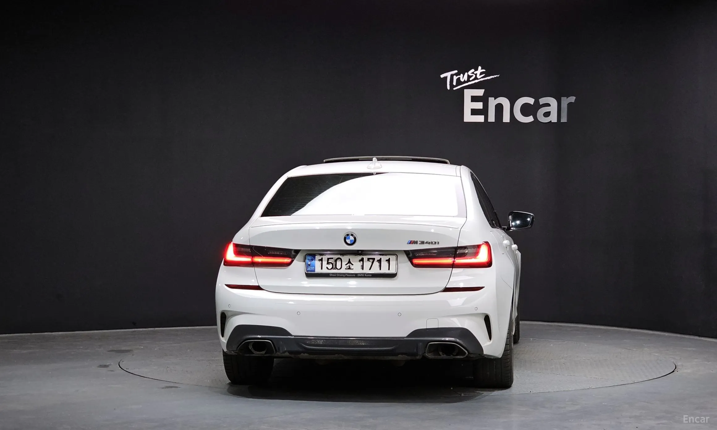 BMW 3 Series (G20) превью 4