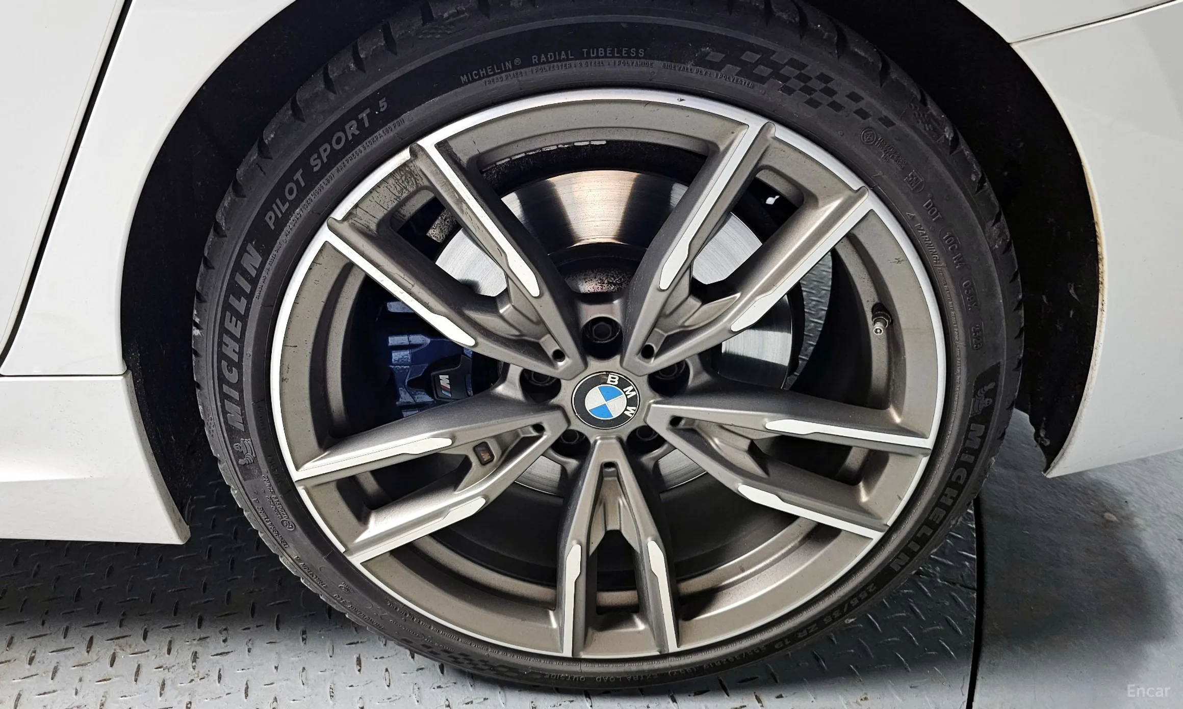 BMW 3 Series (G20) превью 5