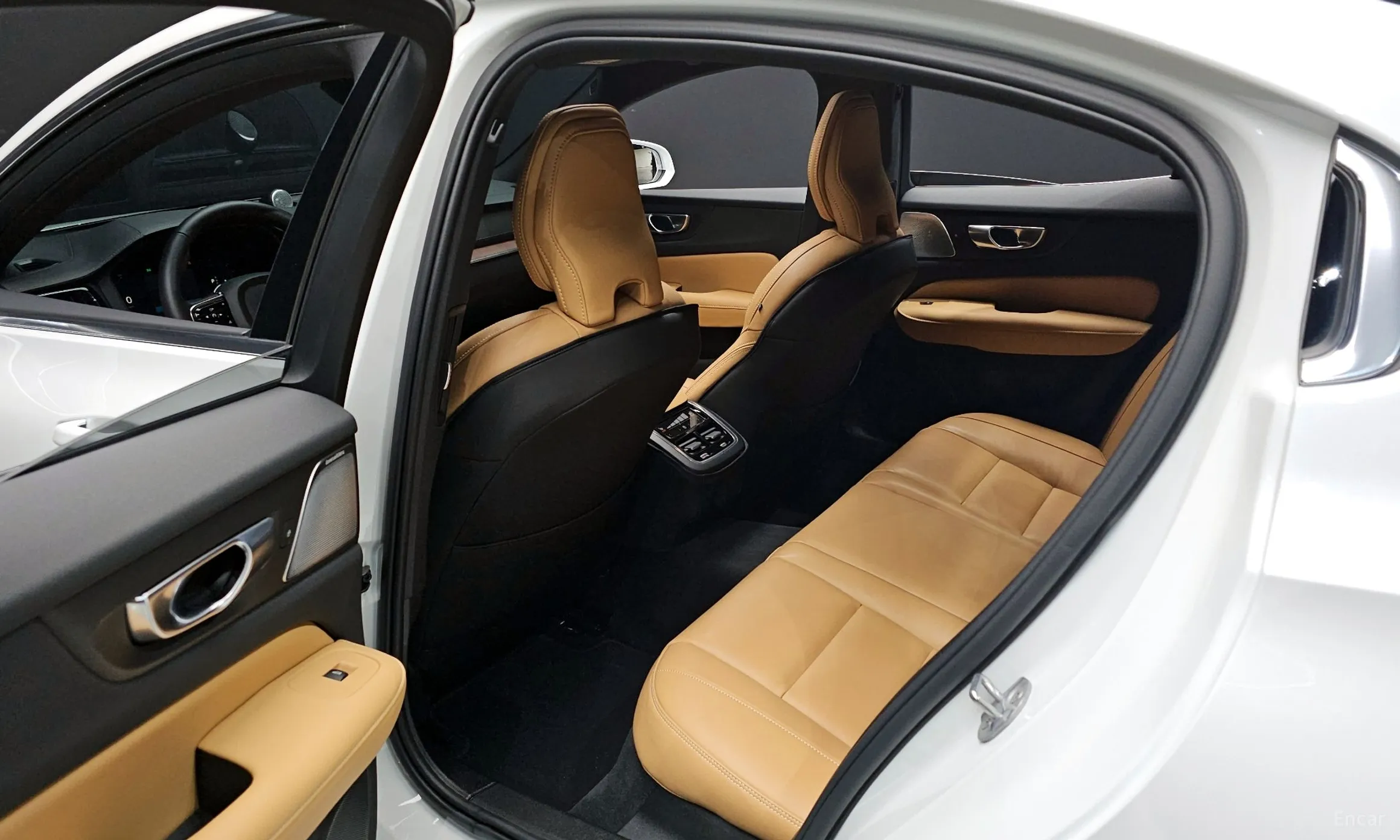 Volvo S60 3rd Generation превью 11