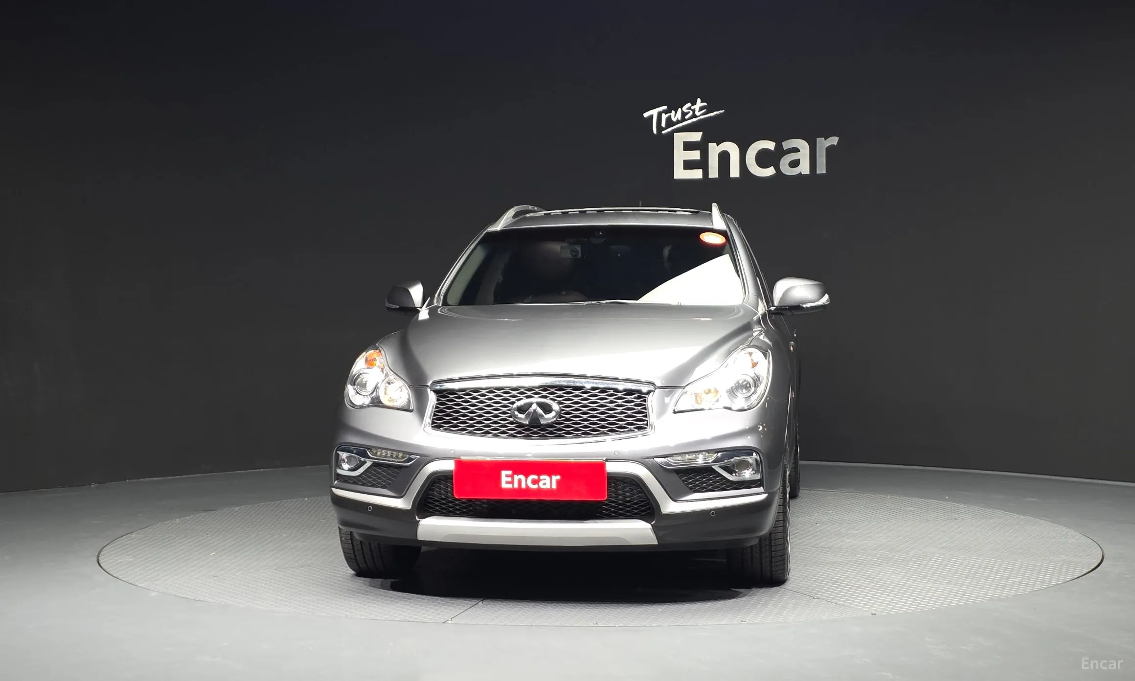 Infiniti QX50 превью 3