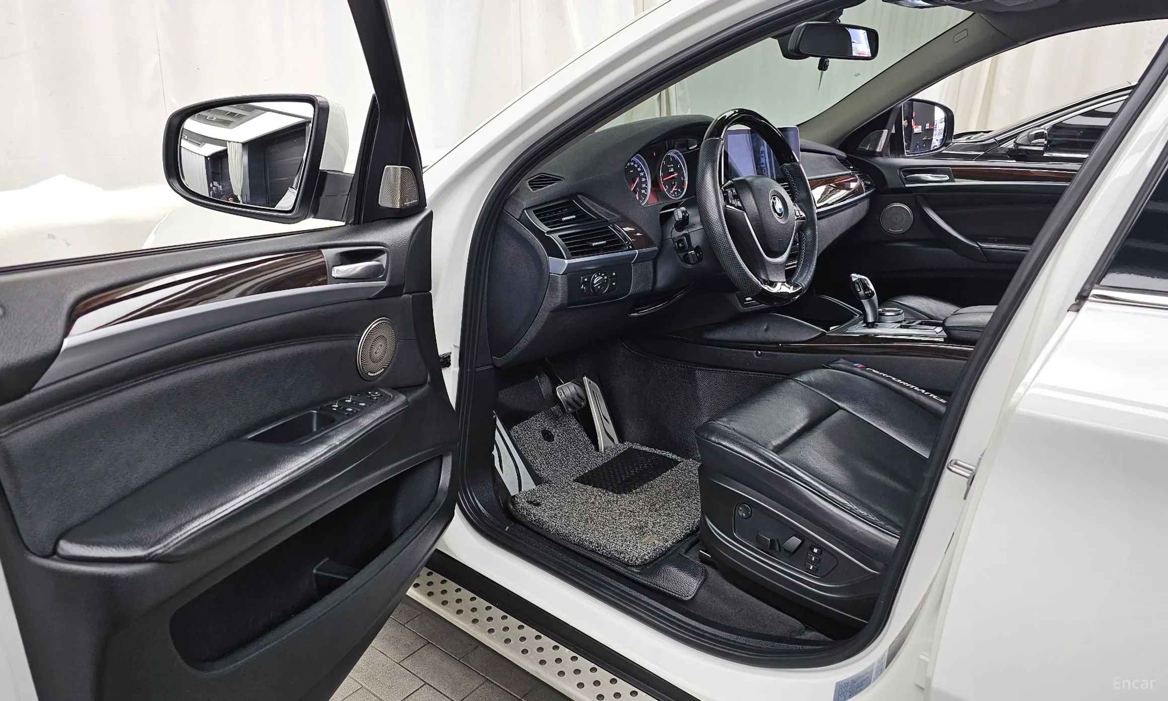 BMW X6 (E71) превью 10