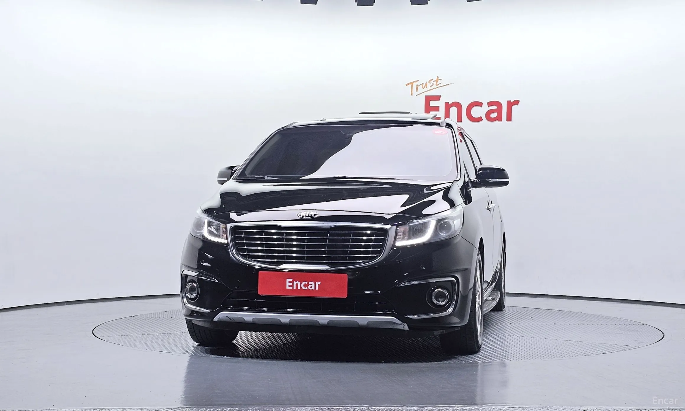 Kia Carnival превью 3