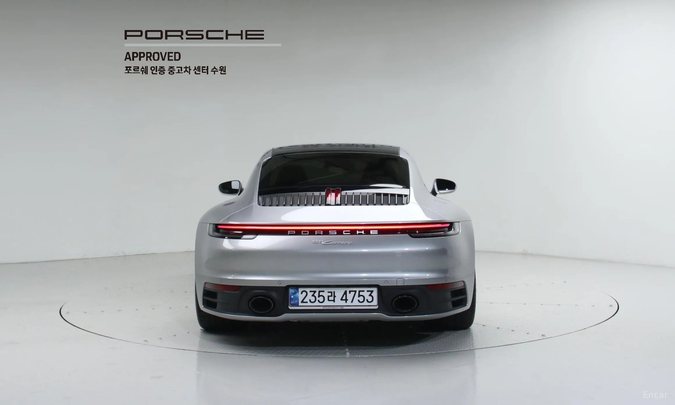 Porsche 911 (992) превью 4