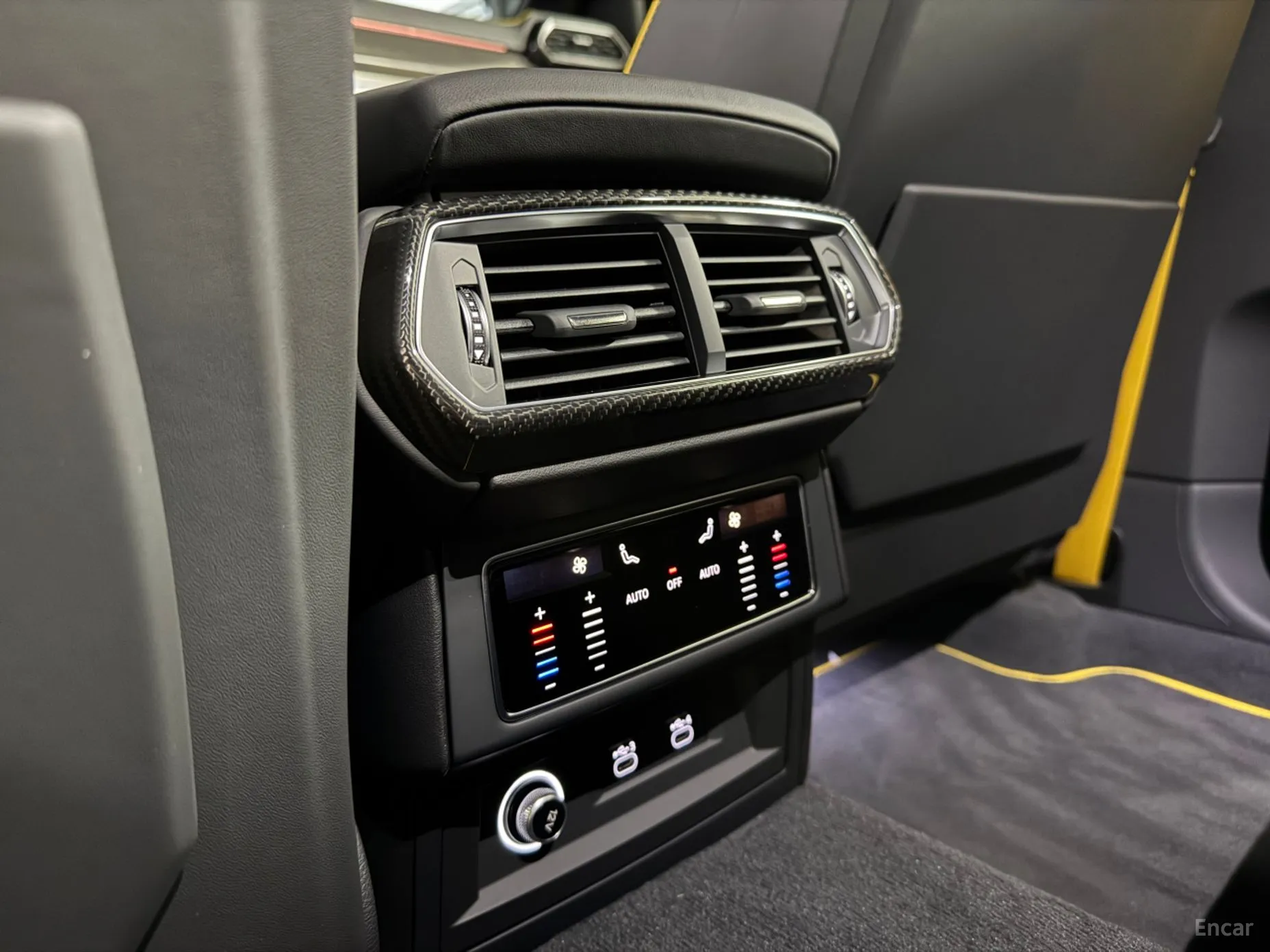 Lamborghini Urus превью 13