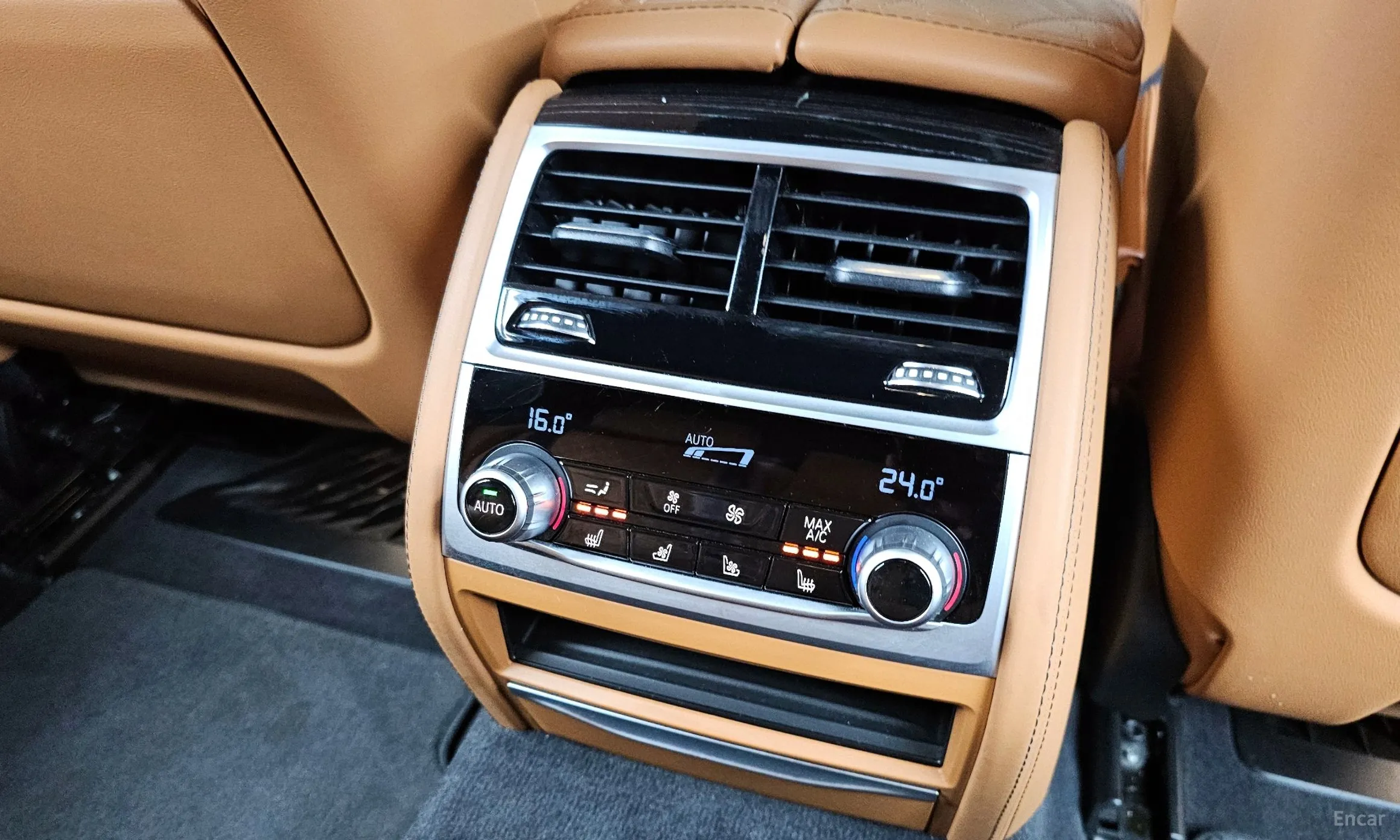 BMW 7 Series (G11) превью 19