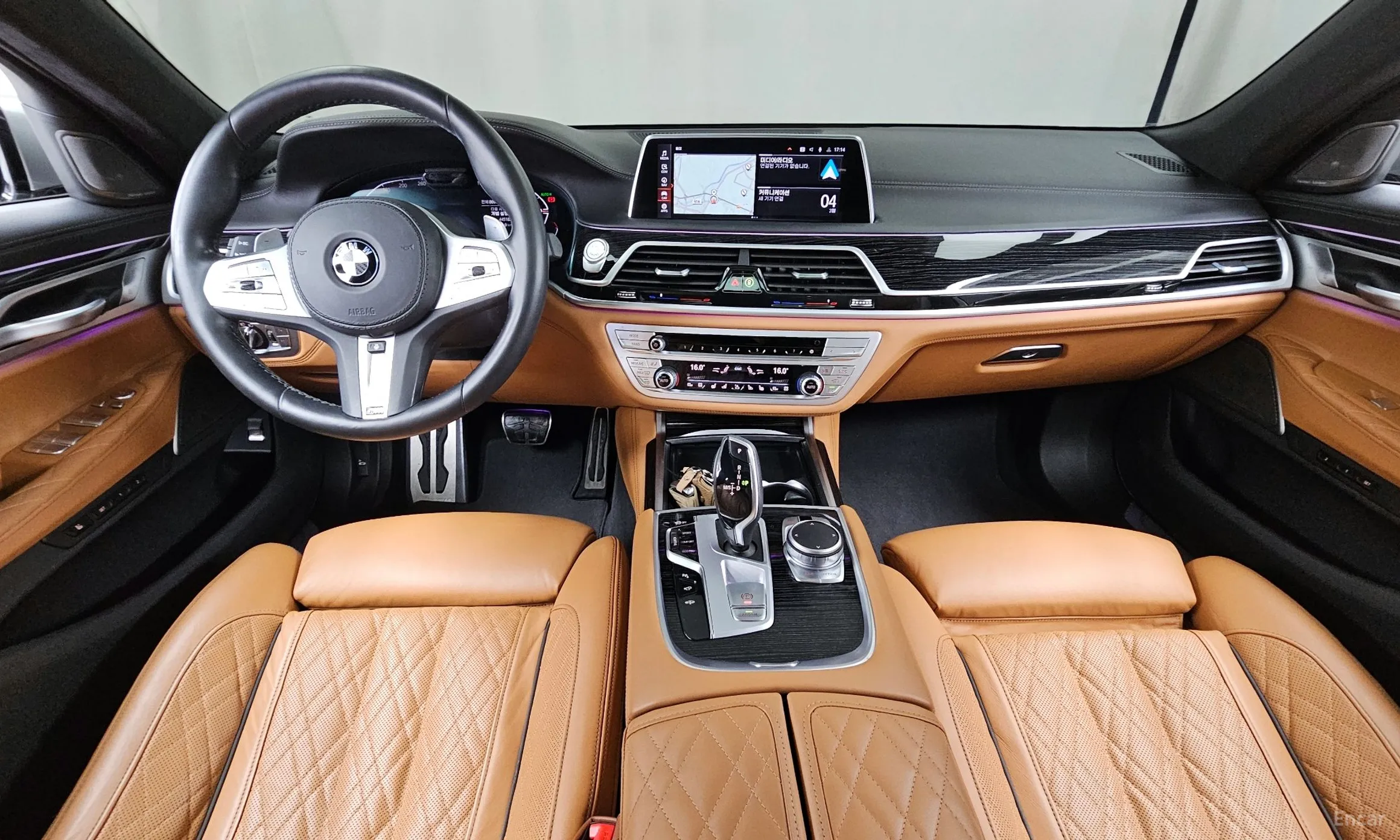 BMW 7 Series (G11) превью 7