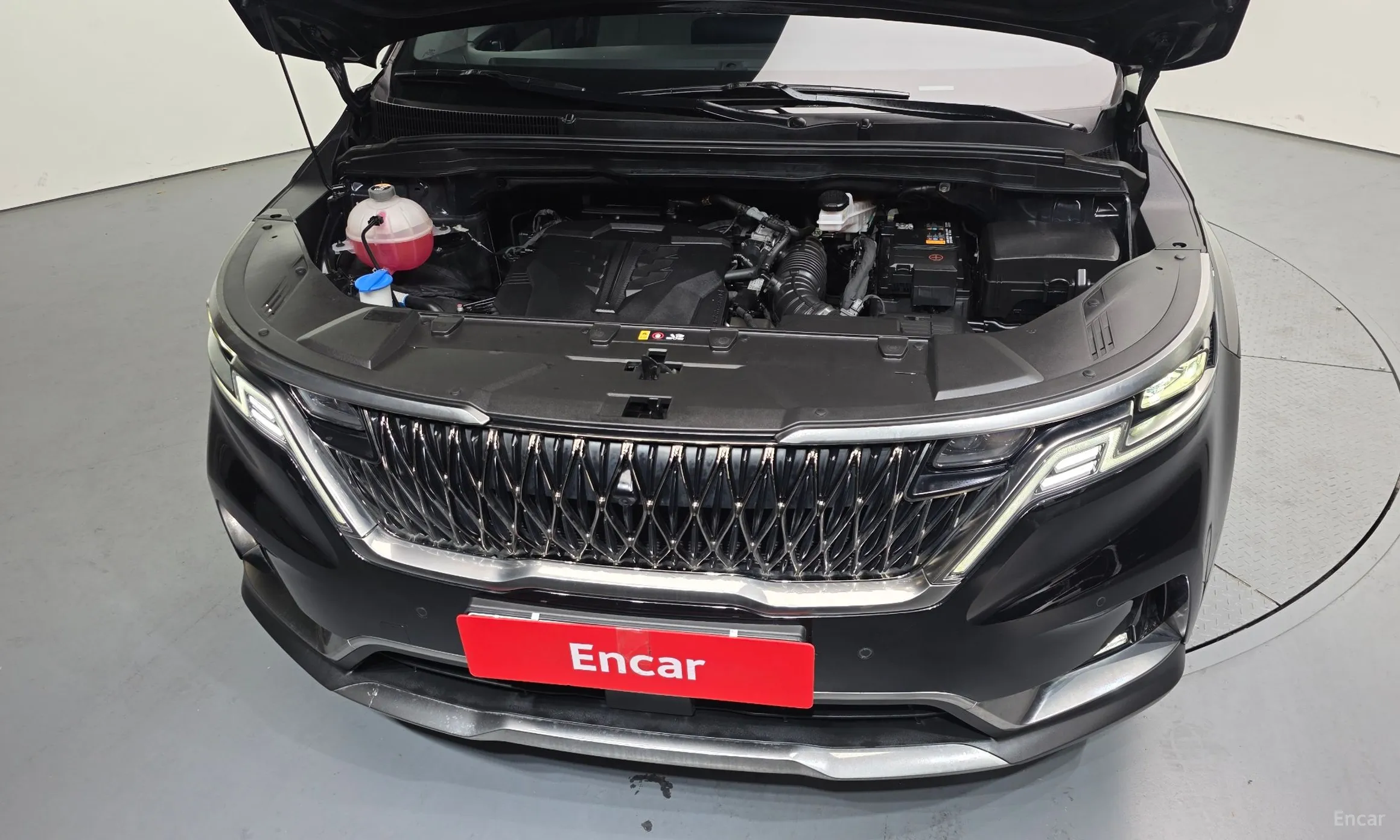 Kia Carnival Gen 4 превью 6