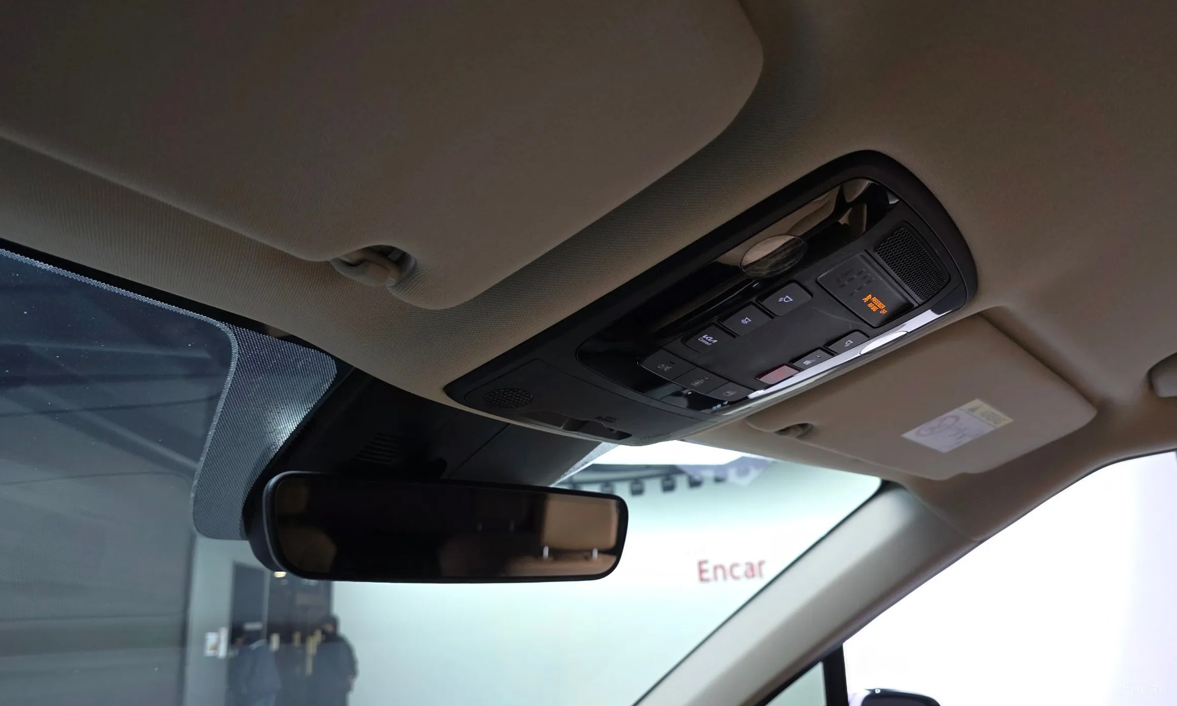 Kia Carnival Gen 4 превью 17