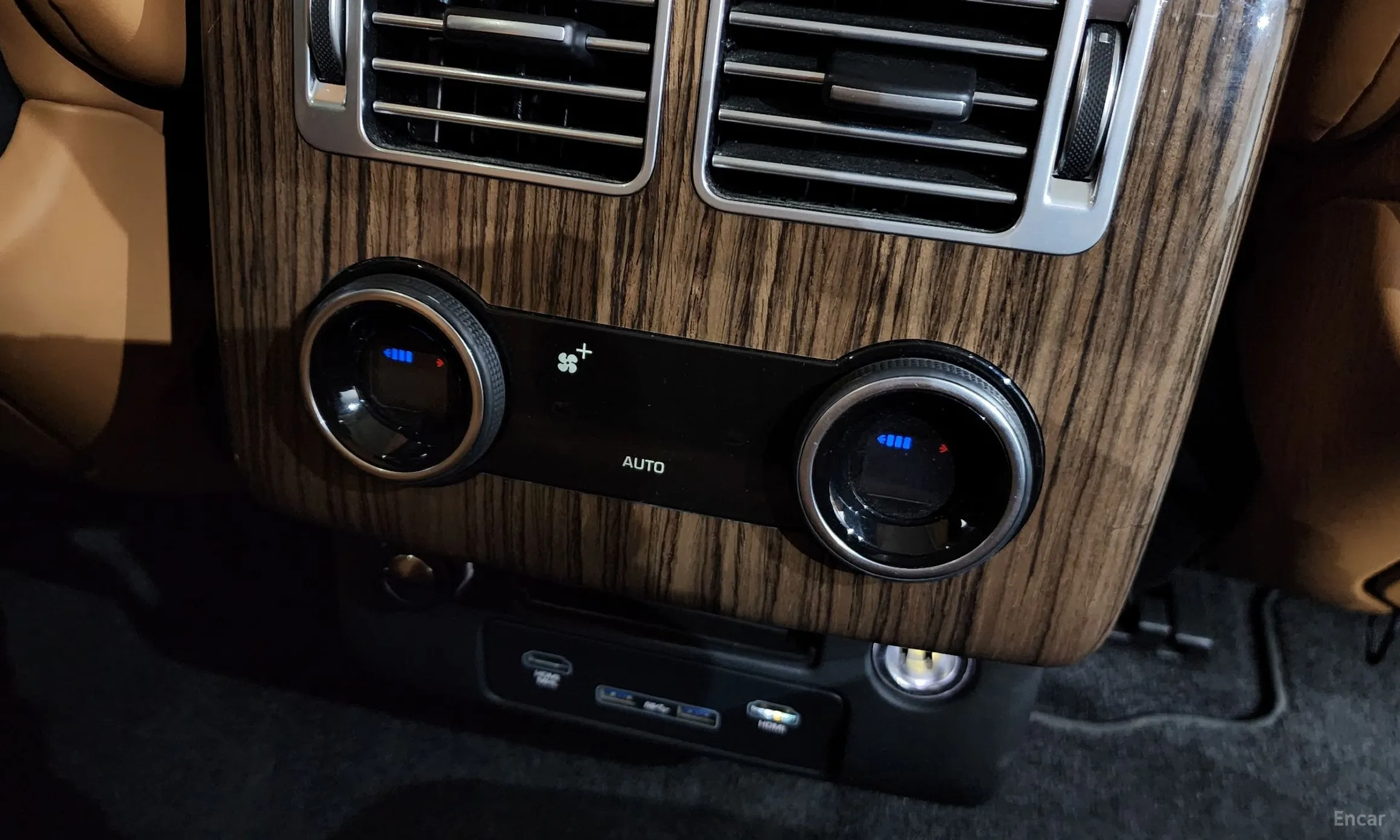 Land Rover Range Rover 4th Generation превью 18