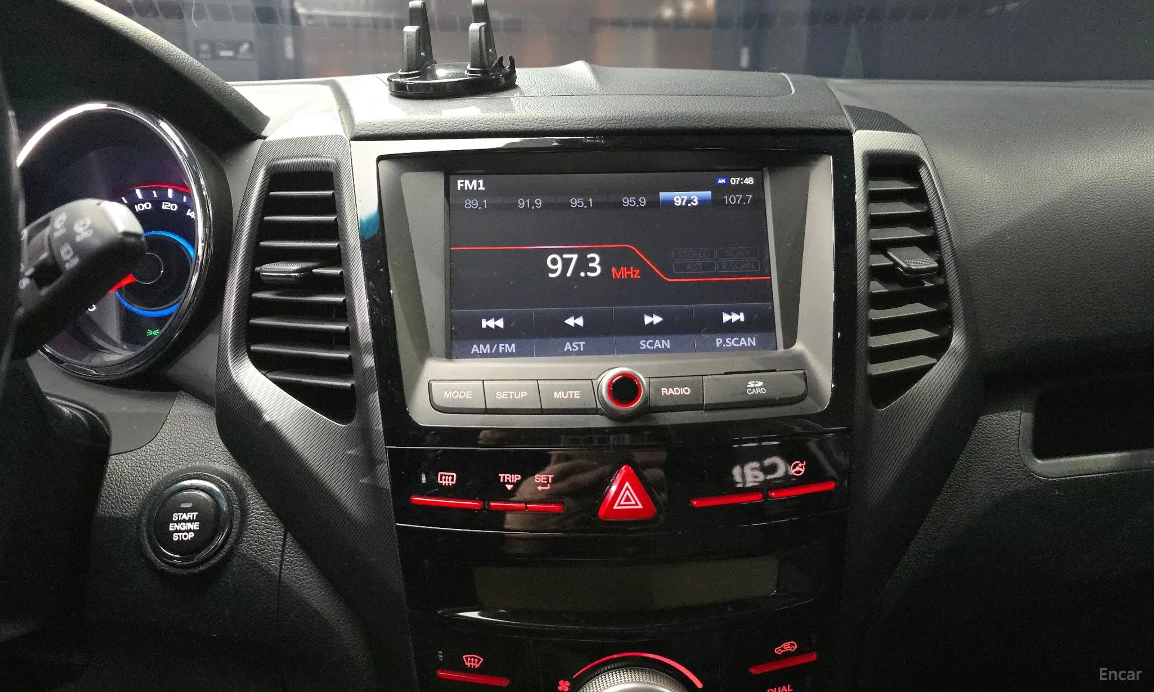 KG Mobility (SsangYong) Tivoli, Lazio превью 16