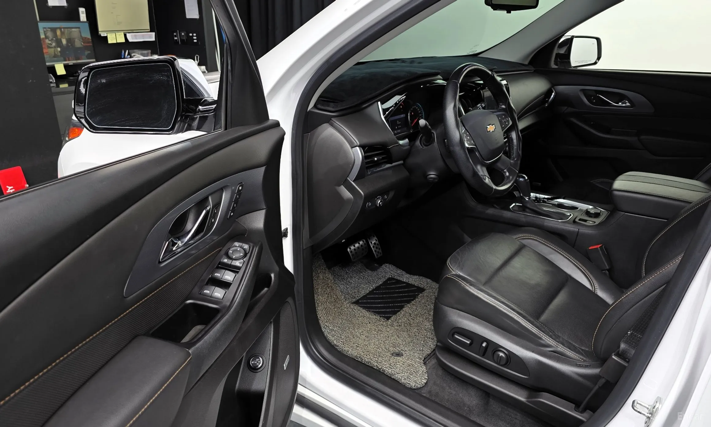 Chevrolet (GM Daewoo) Traverse превью 10