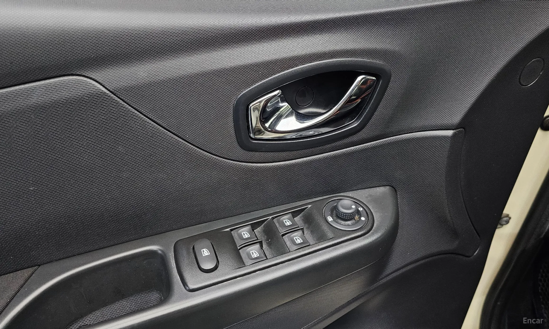 Renault Korea (Samsung) QM3 превью 15