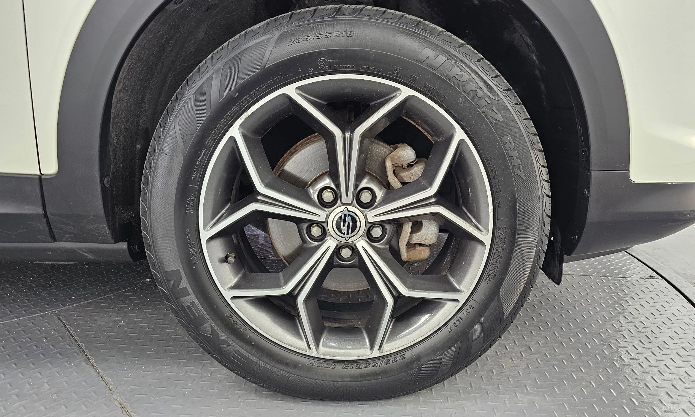KG Mobility (SsangYong) Beautiful Korando превью 5