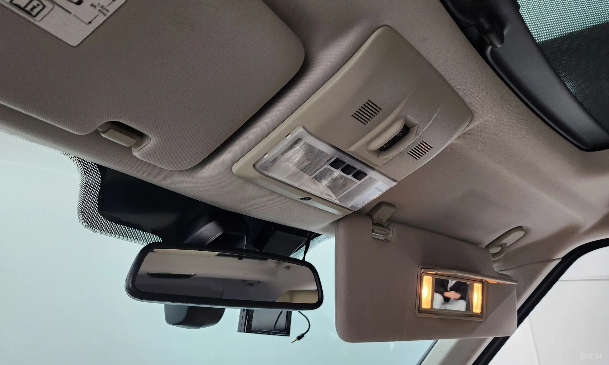 Land Rover Discovery 4 превью 17