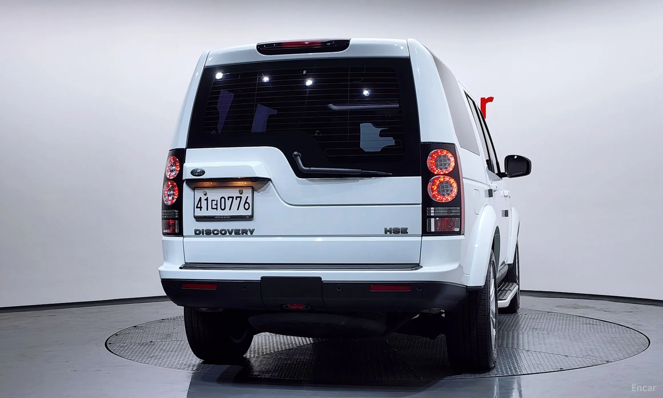 Land Rover Discovery 4 превью 4