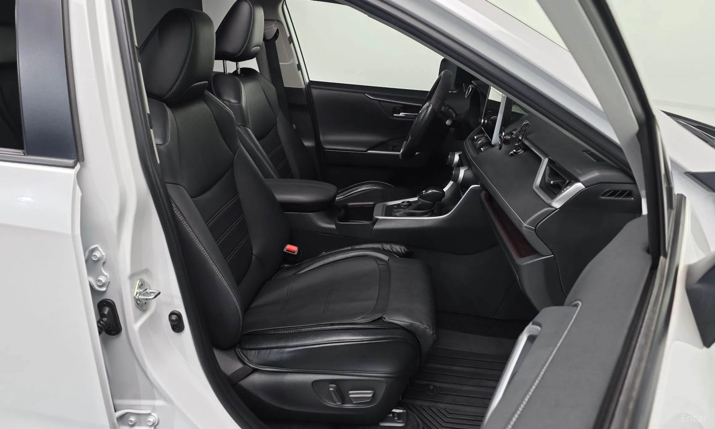 Toyota RAV4 5th Generation превью 10