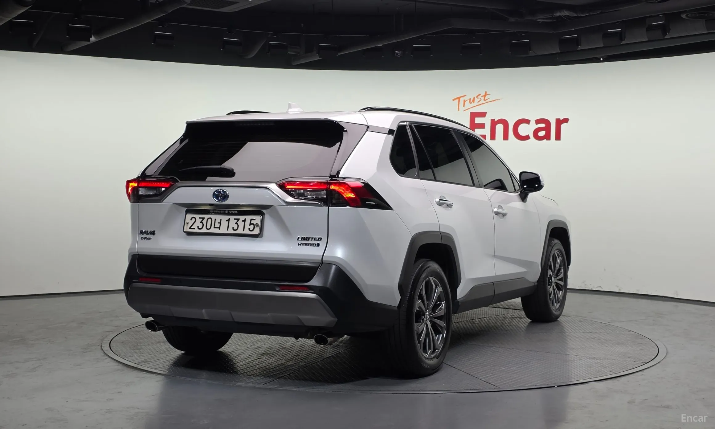 Toyota RAV4 5th Generation