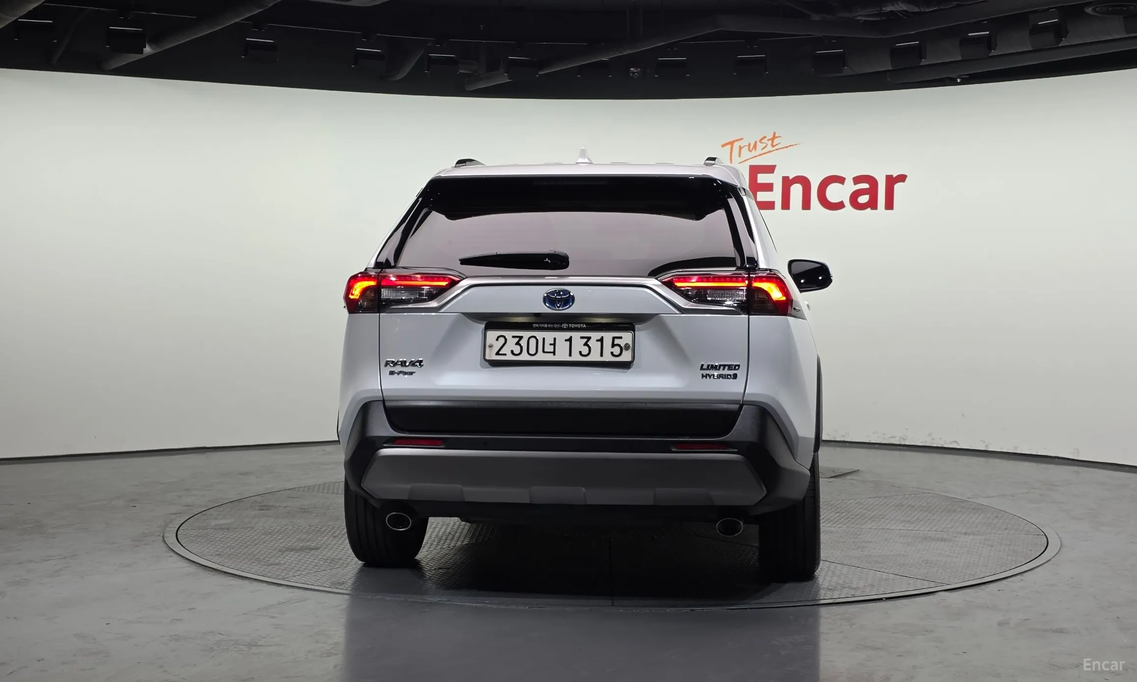 Toyota RAV4 5th Generation превью 4