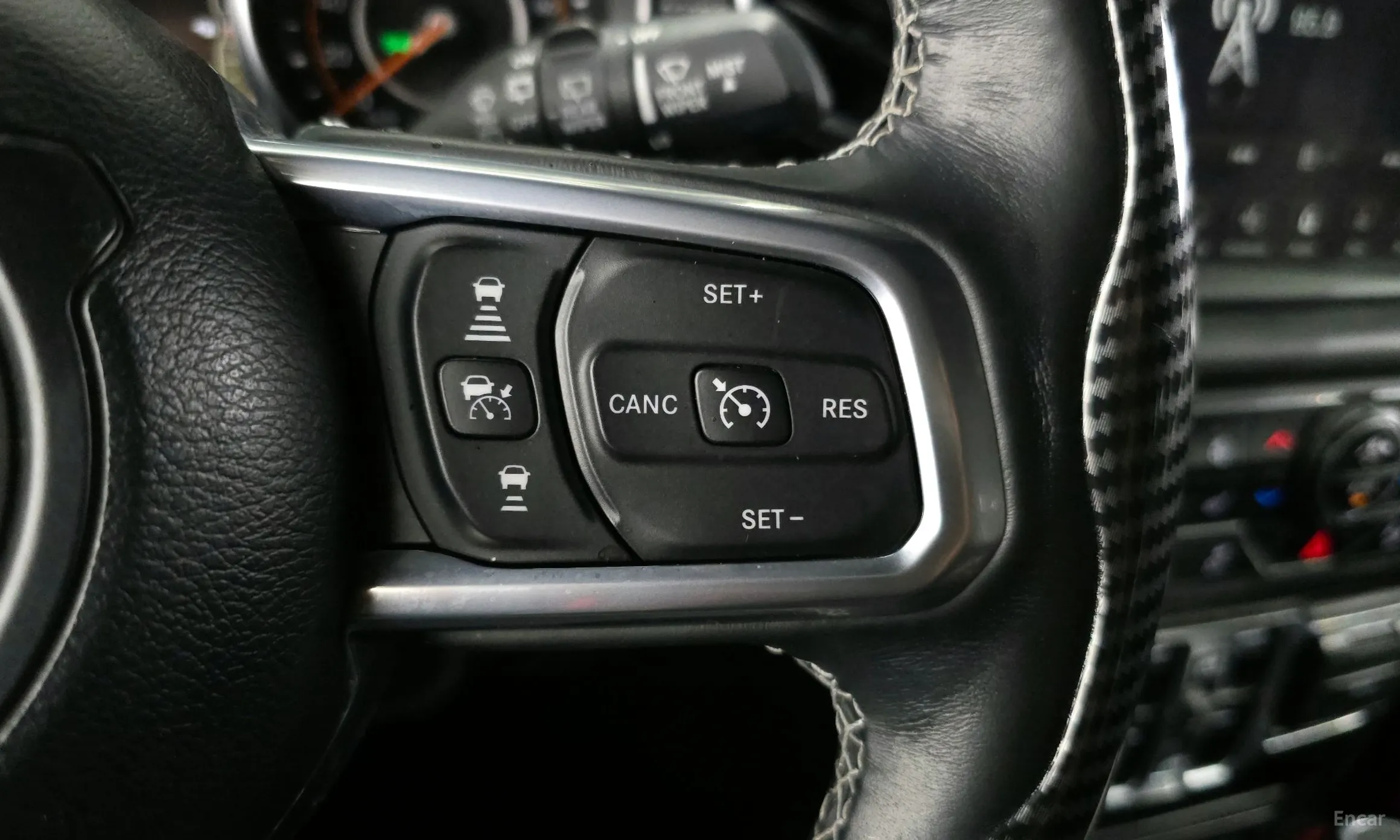 Jeep Wrangler (JL) превью 18