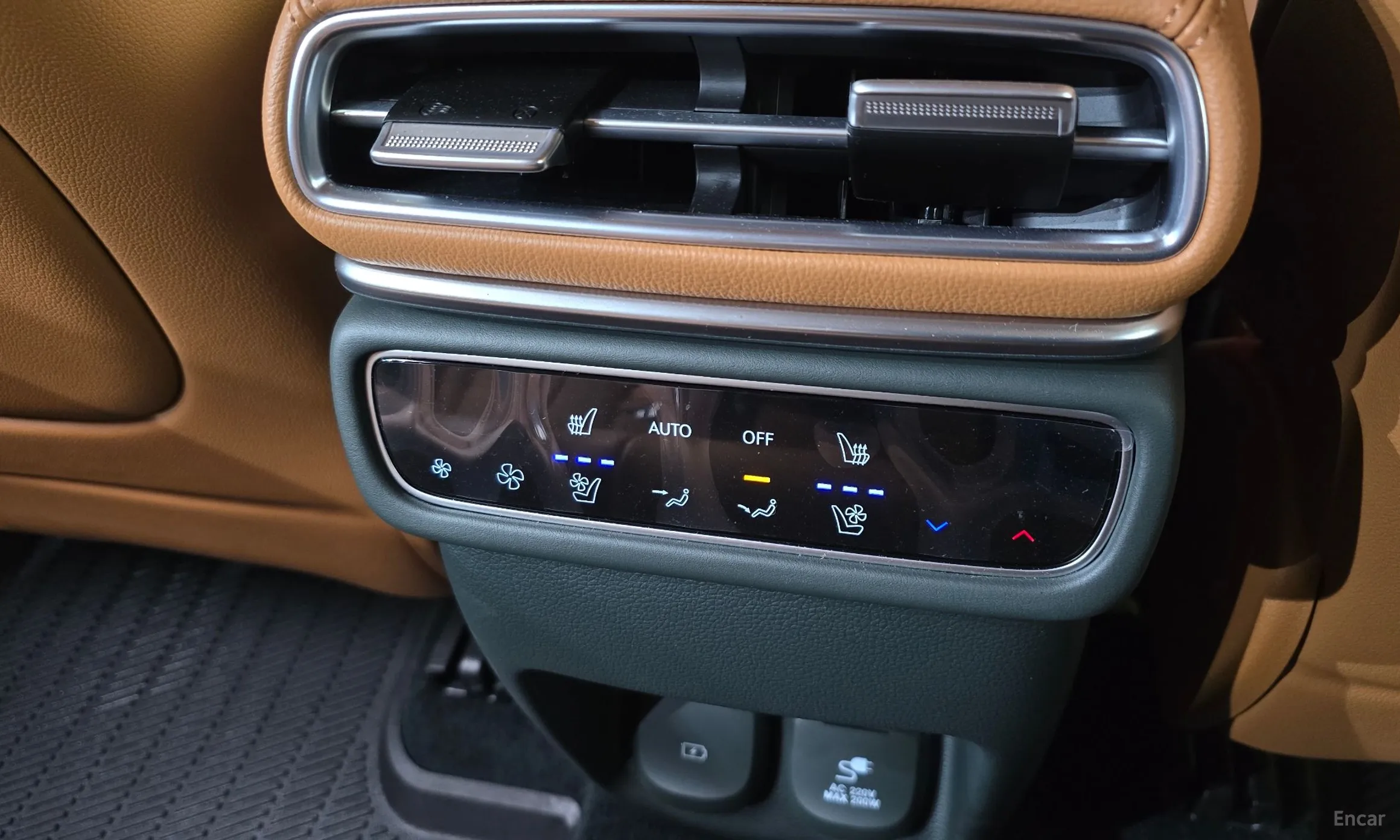 Genesis GV80 превью 19