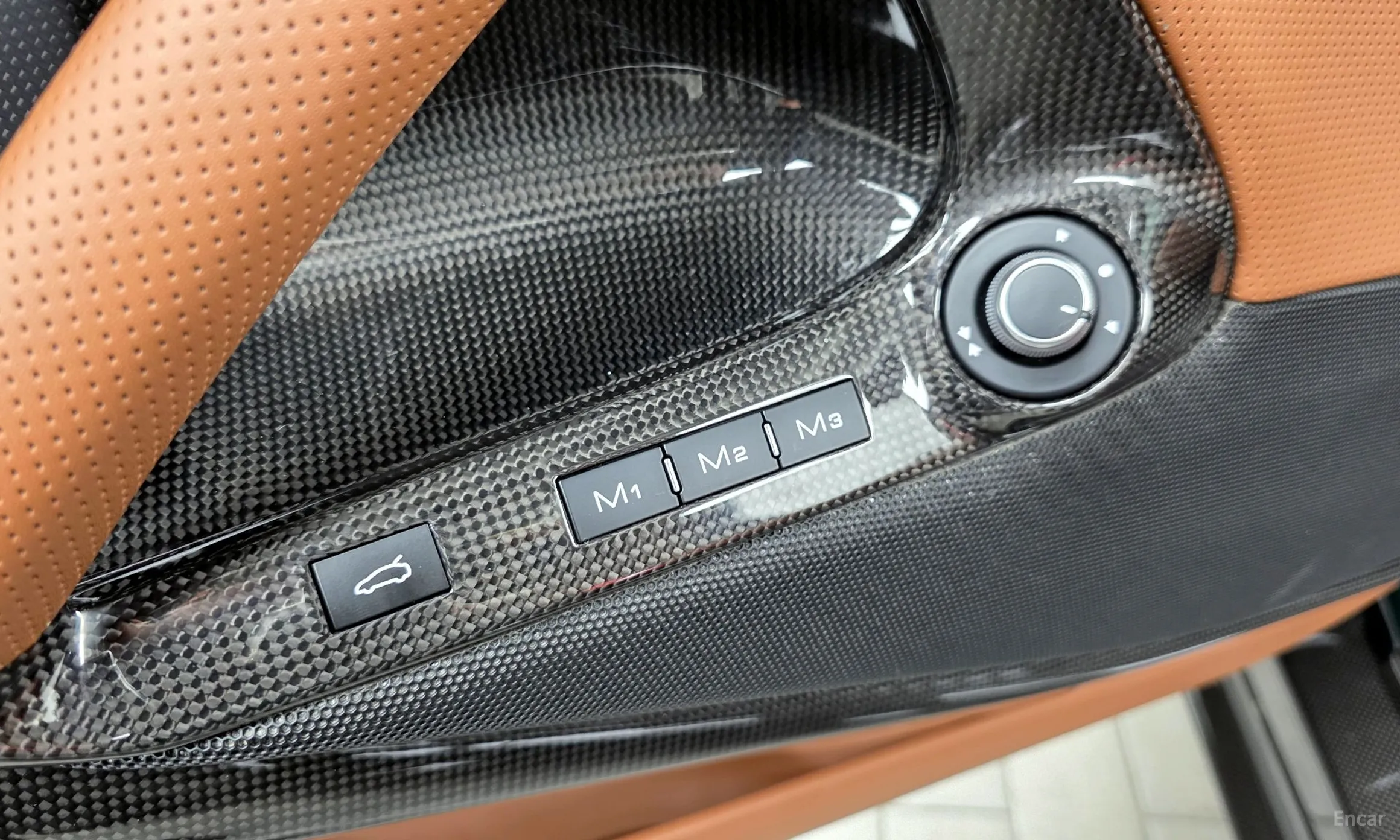 Ferrari 812 GTS превью 18